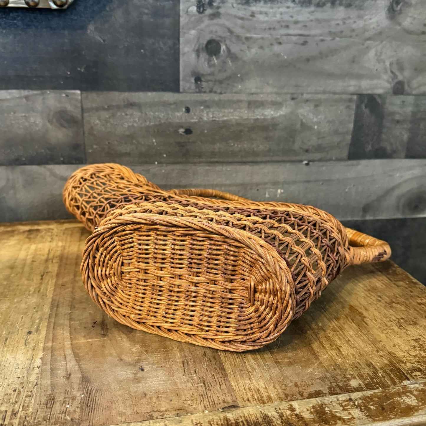 Vintage Woven Wicker Rattan Bottle Holder - Wine Bottle Holder