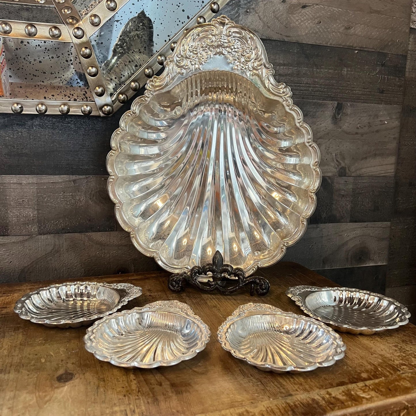 Vintage Silverplated Scallop Rim Seashell Bowl Set - Large Shell Bowl and 4 Small Shell Bowls