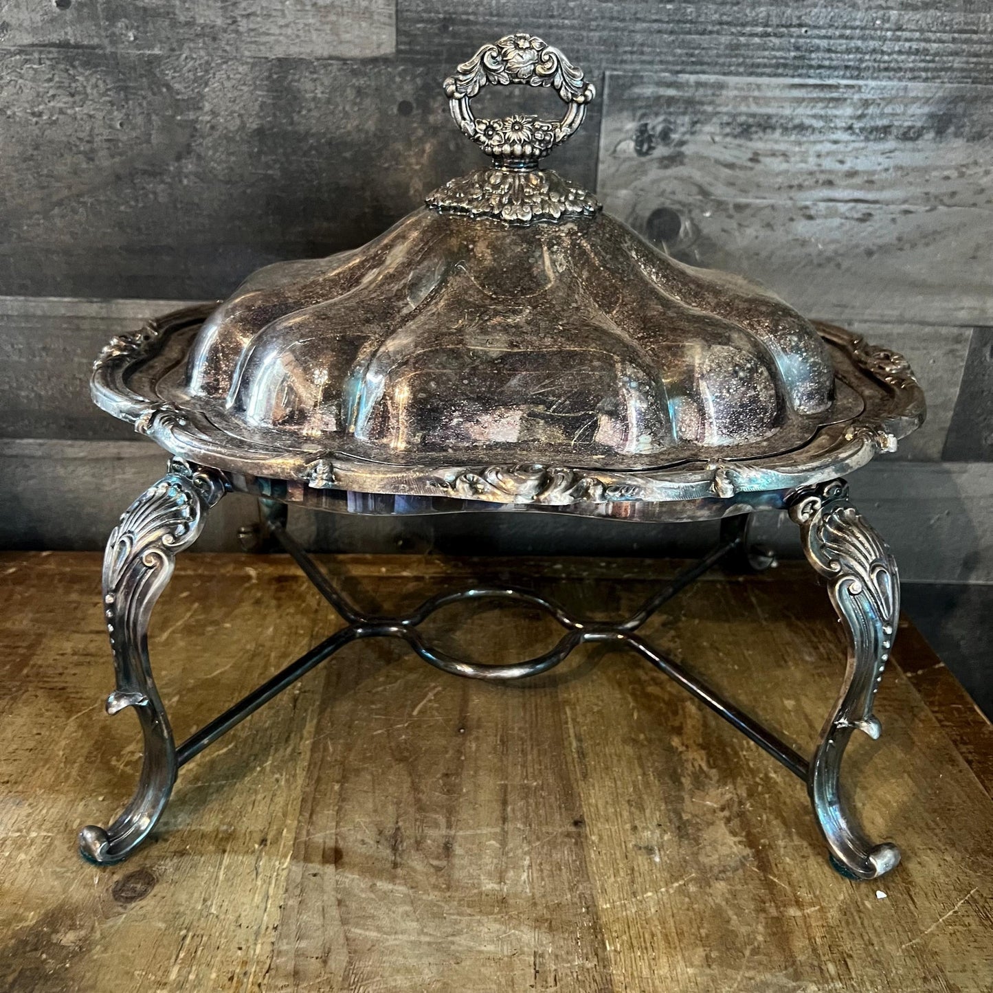 Silverplated Old English Reproduction Oval Lidded Serving Dish Warming Chafing Dish
