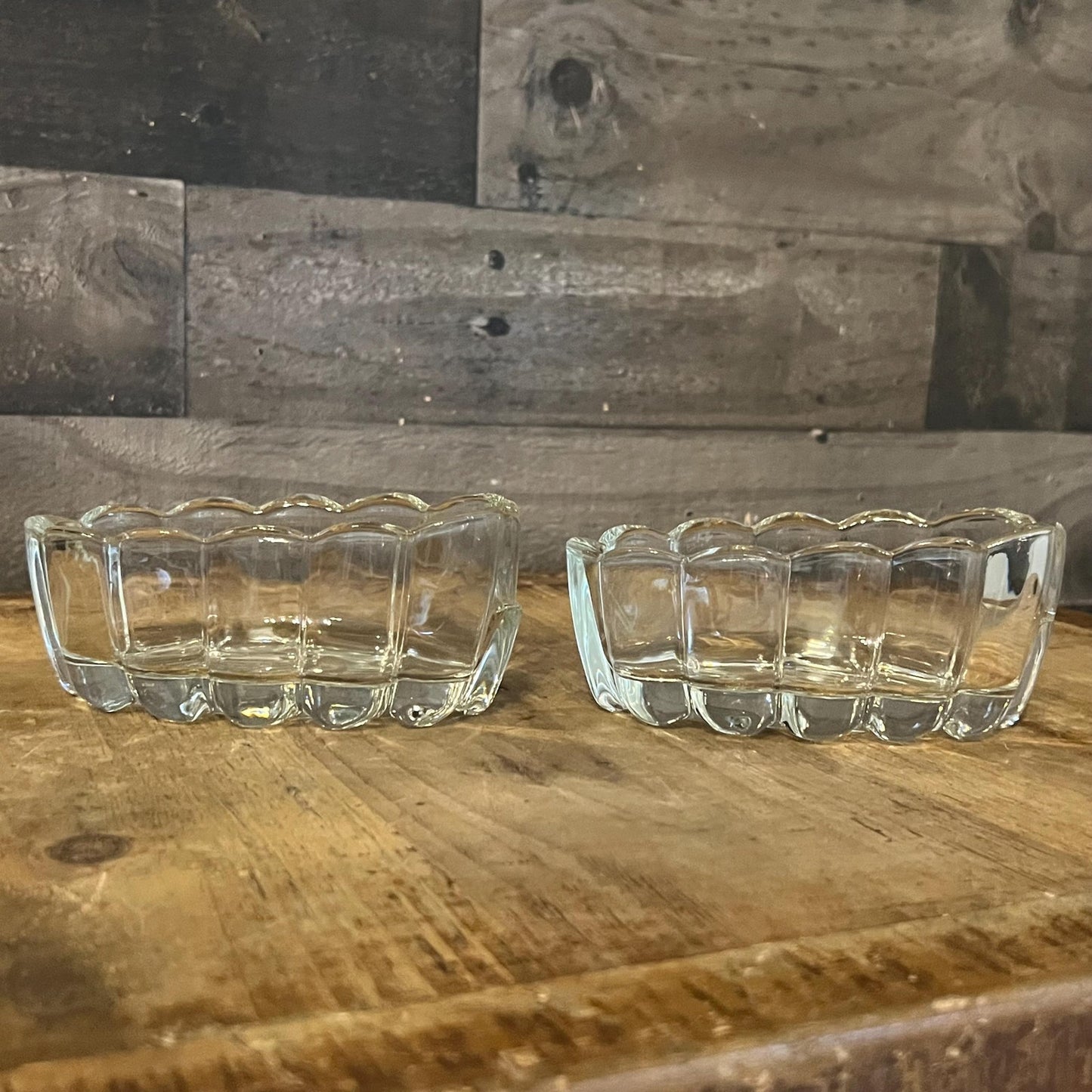 Princess House Crystal Pair of Scallop Rim Spoon Holder - Utensil Rest