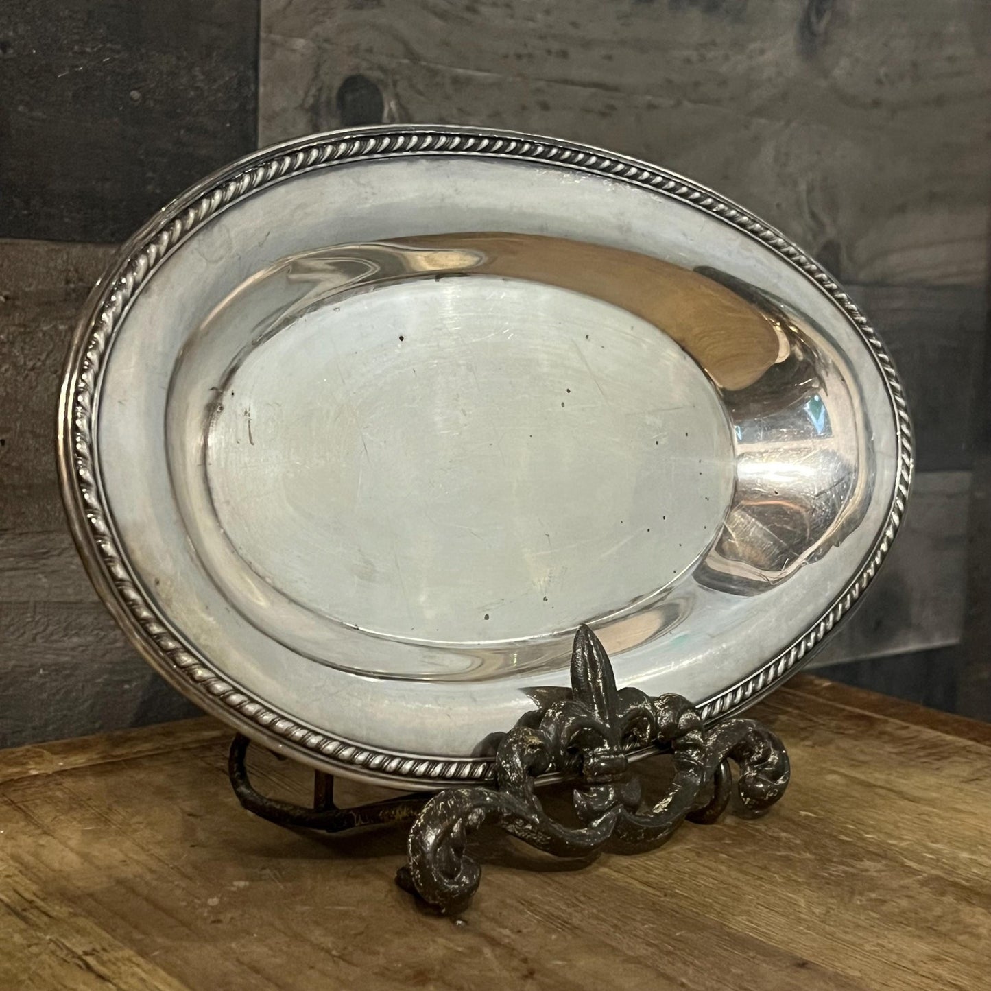 International Silver Company Silverplated Oval Tray