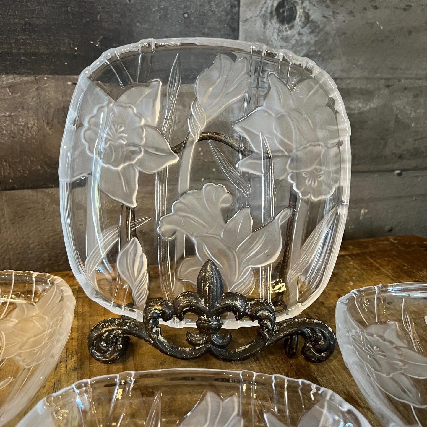 Vintage Crystal Clear Studios Daffodil Plates - Set of 4