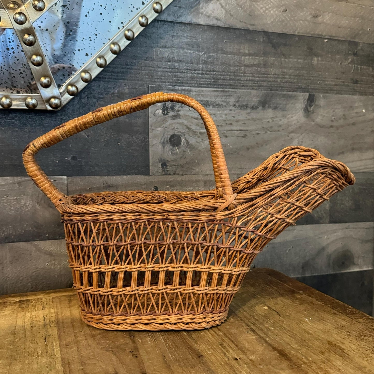 Vintage Woven Wicker Rattan Bottle Holder - Wine Bottle Holder