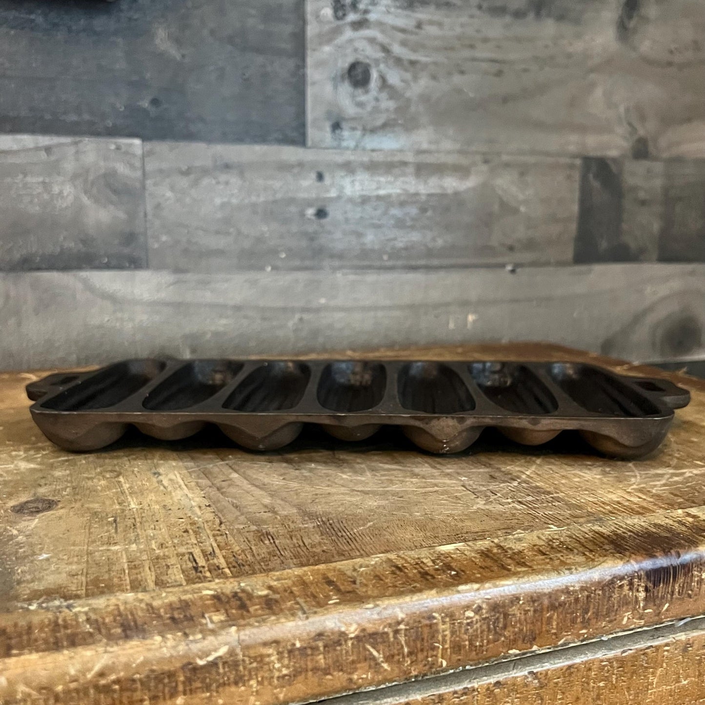 Antique Cast Iron Corn Cob Shaped Bread Mold
