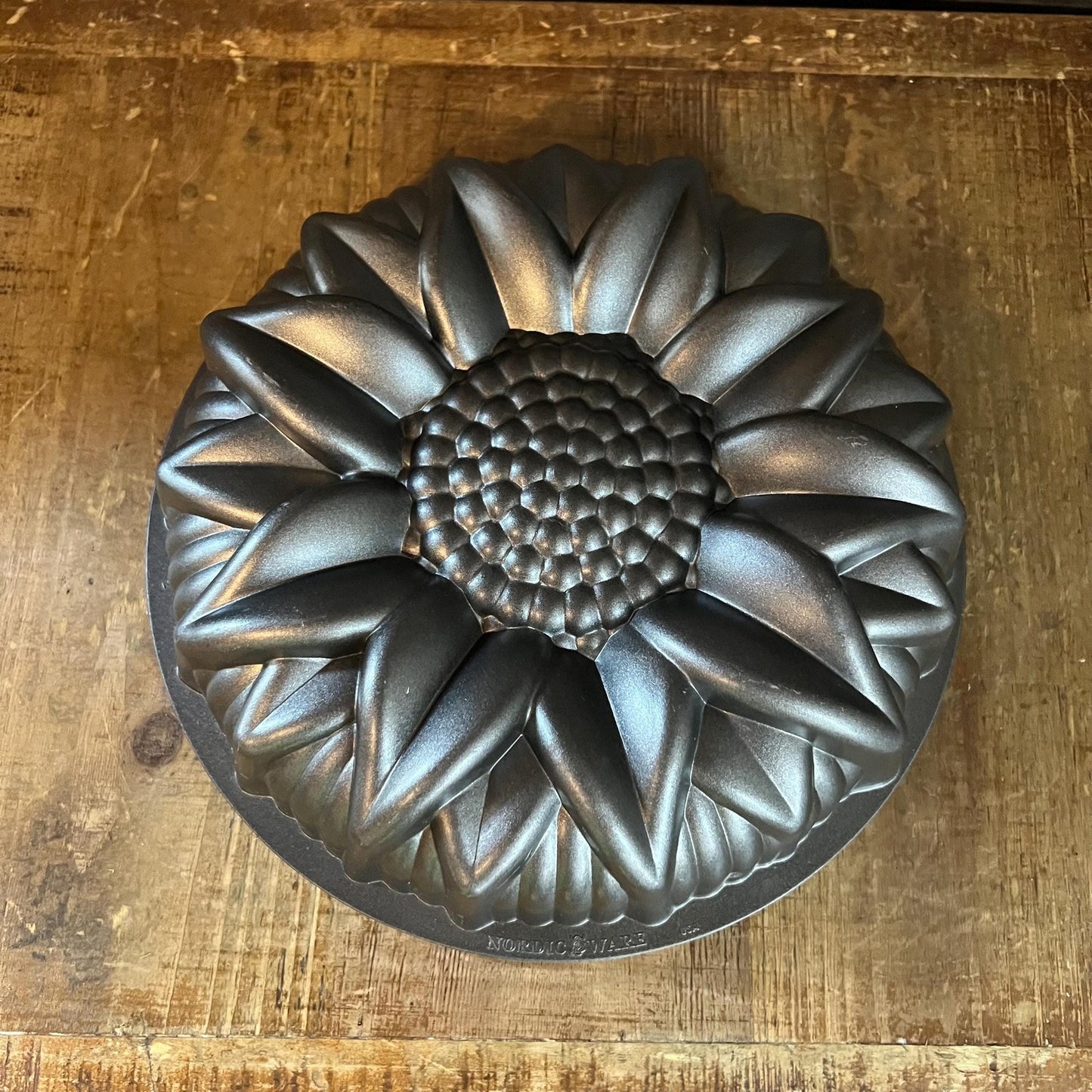 NordicWare Sunflower Cake Pan