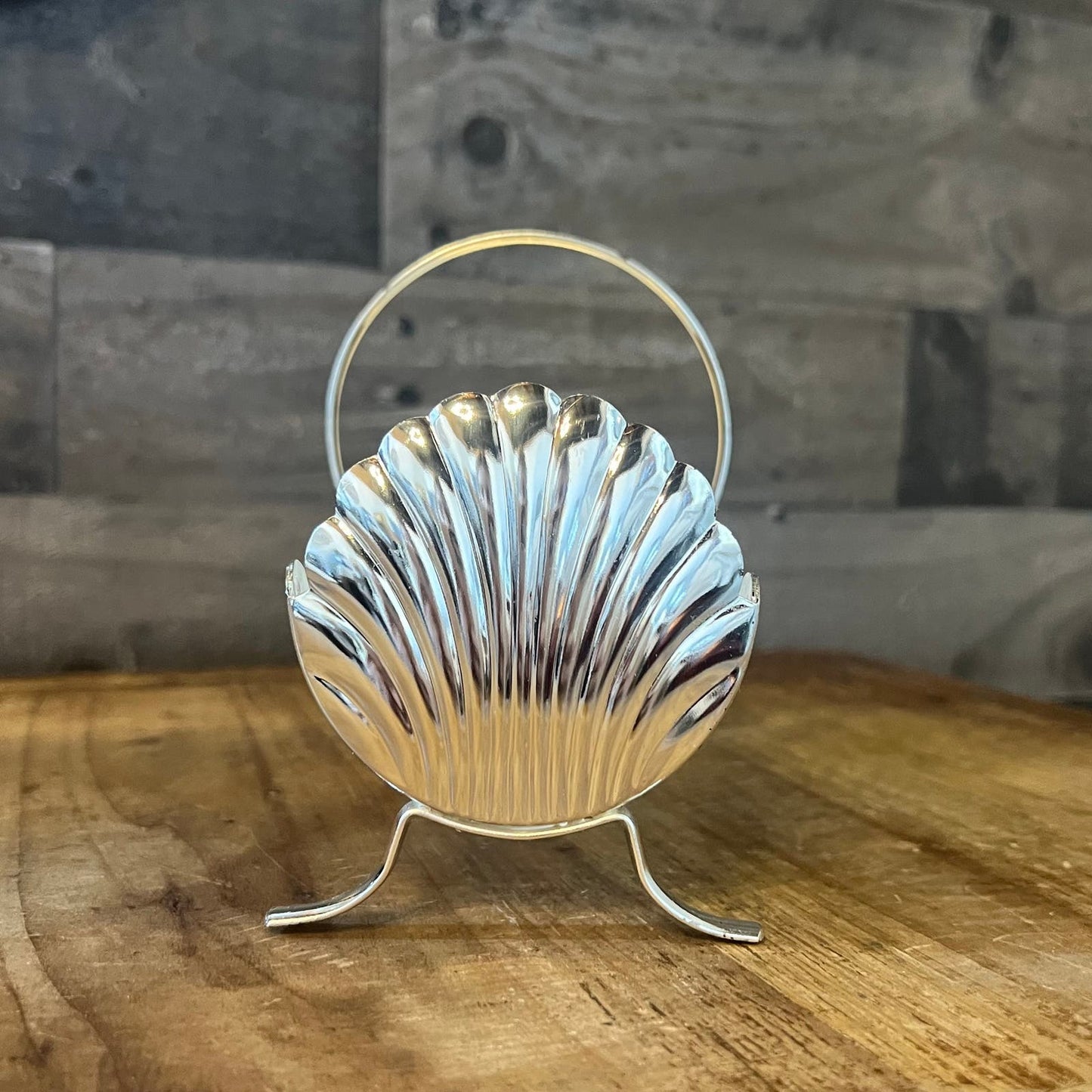 Vintage Silverplated Shell Accent Footed Cracker Tray Basket