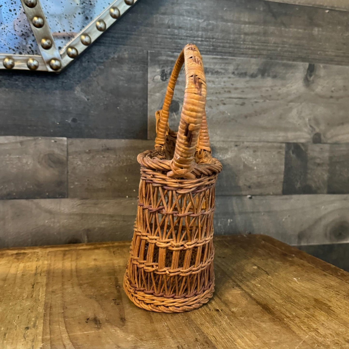 Vintage Woven Wicker Rattan Bottle Holder - Wine Bottle Holder