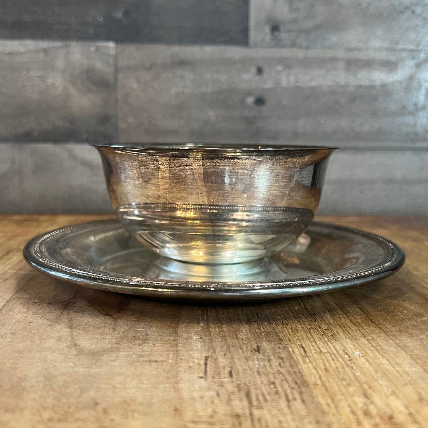Vintage Oneida Silverplated Bowl with Attached Plate