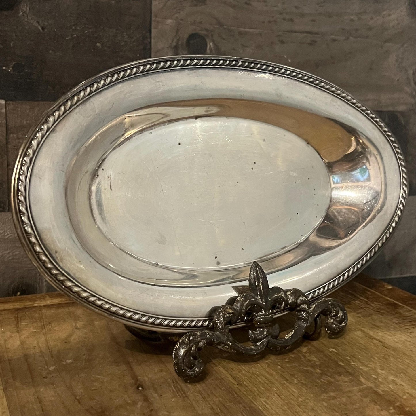 International Silver Company Silverplated Oval Tray