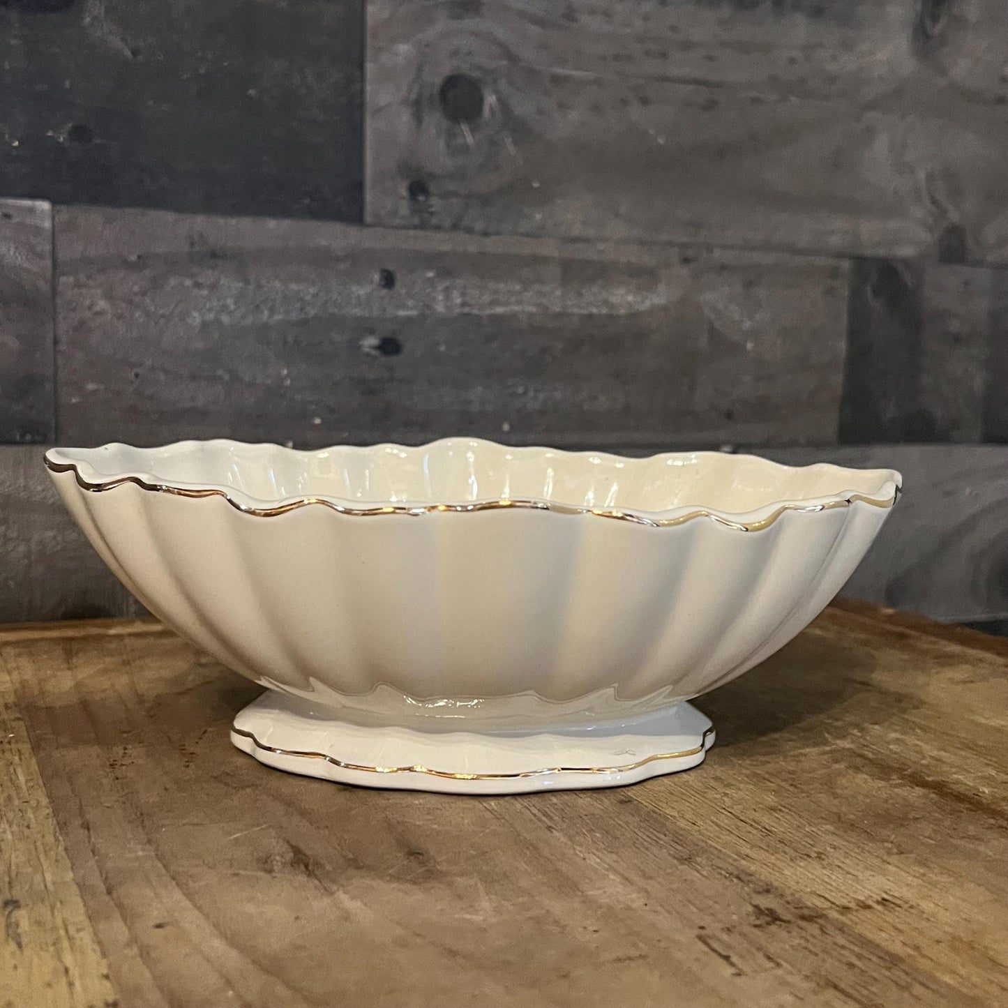 Ivory Scallop Rim Oval Dish with Gold Tone Rim
