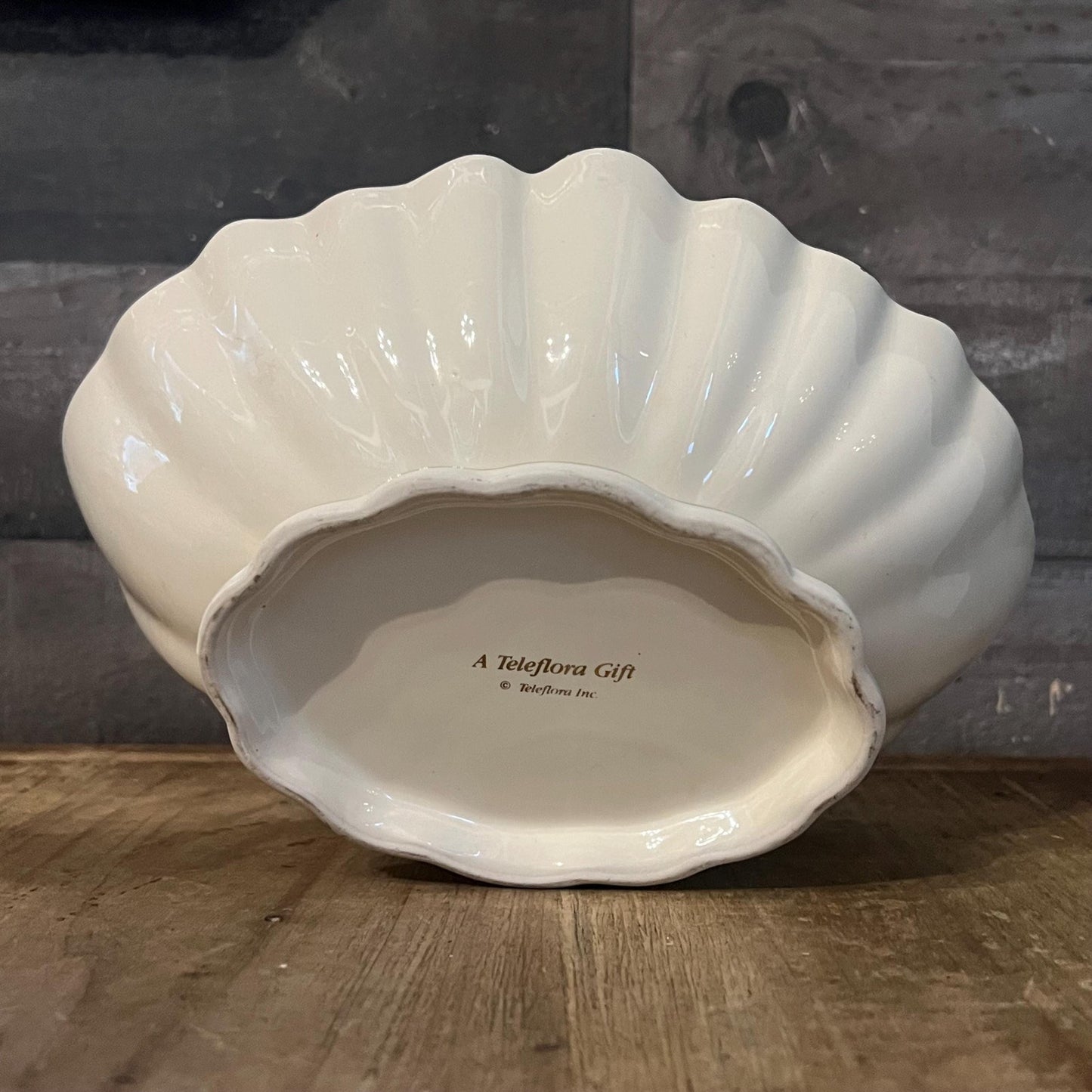Ivory Scallop Rim Oval Dish with Gold Tone Rim