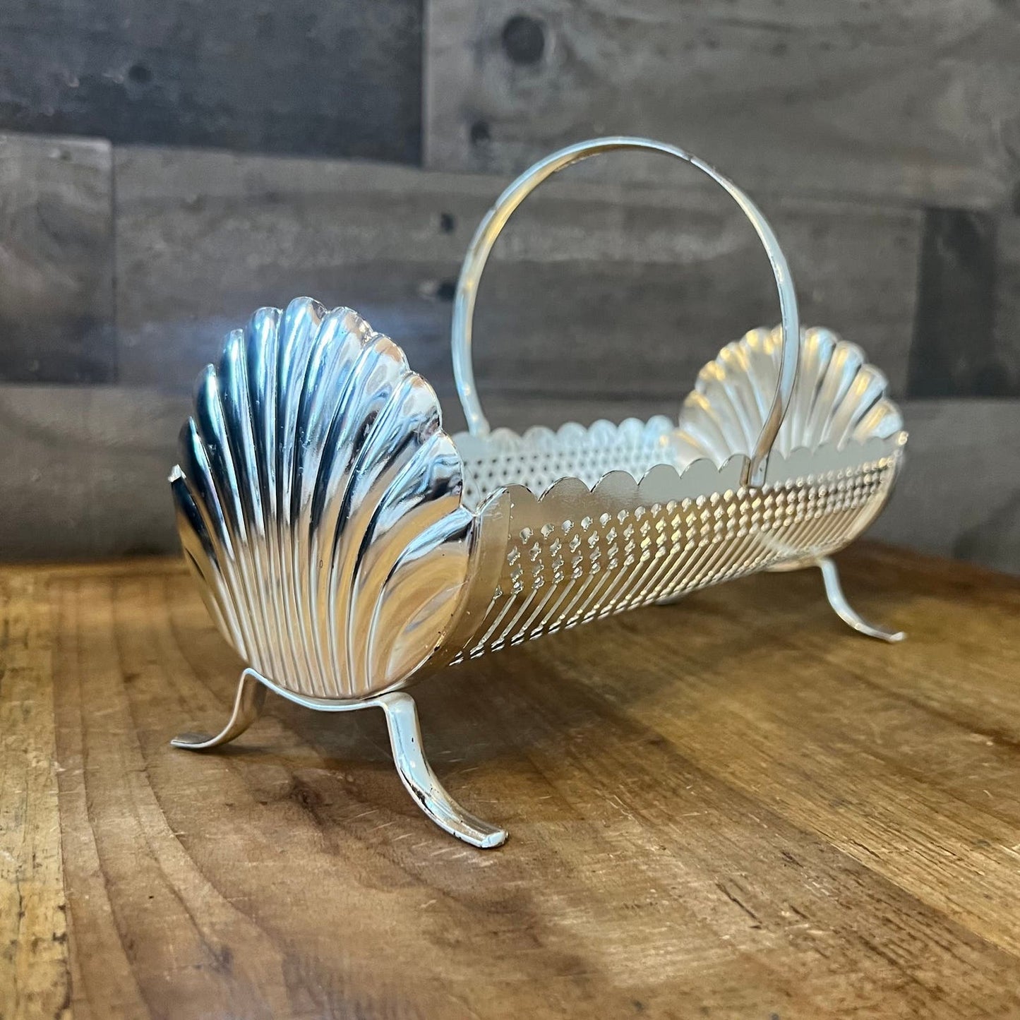 Vintage Silverplated Shell Accent Footed Cracker Tray Basket