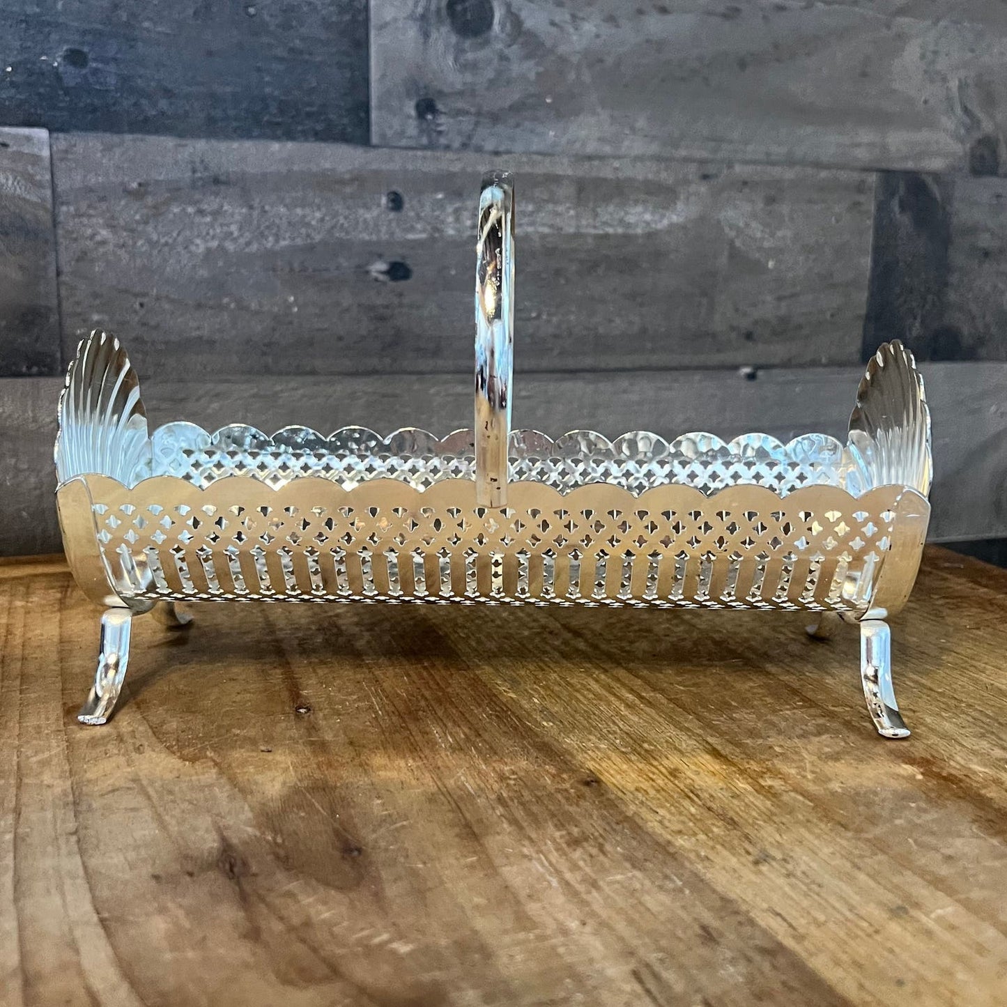 Vintage Silverplated Shell Accent Footed Cracker Tray Basket