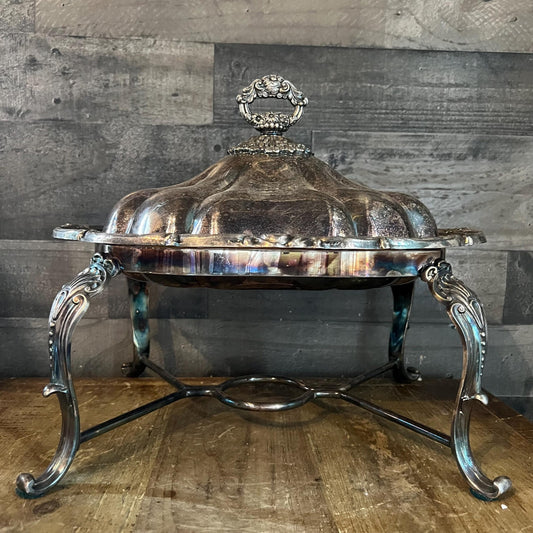 Silverplated Old English Reproduction Oval Lidded Serving Dish Warming Chafing Dish