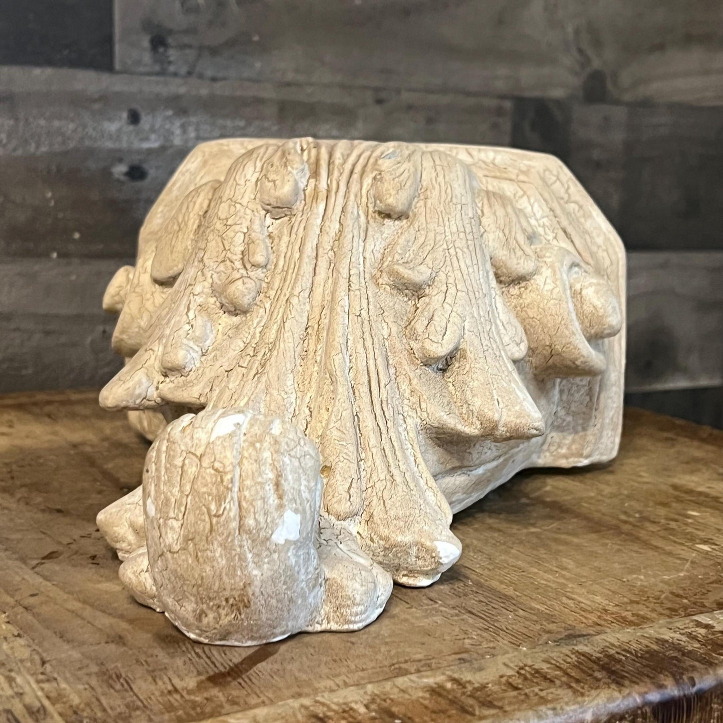 Vintage Wall Hanging Corbel