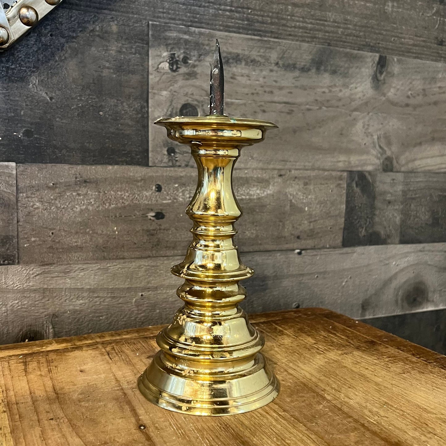 Virginia MetalCrafters Colonial Williamsburg Brass Pillar Spike Candle Holder