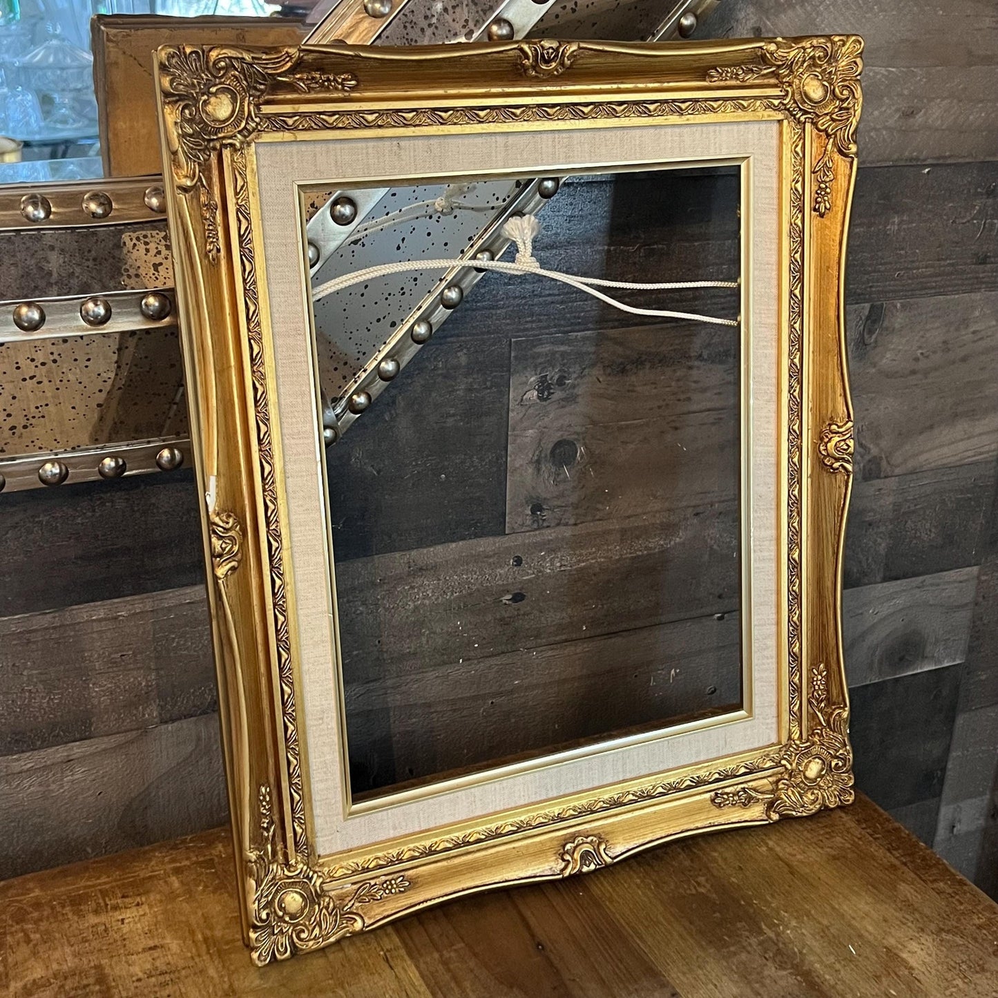 Vintage Gold Tone Ornate Rectangular Wall Hanging Picture Frame