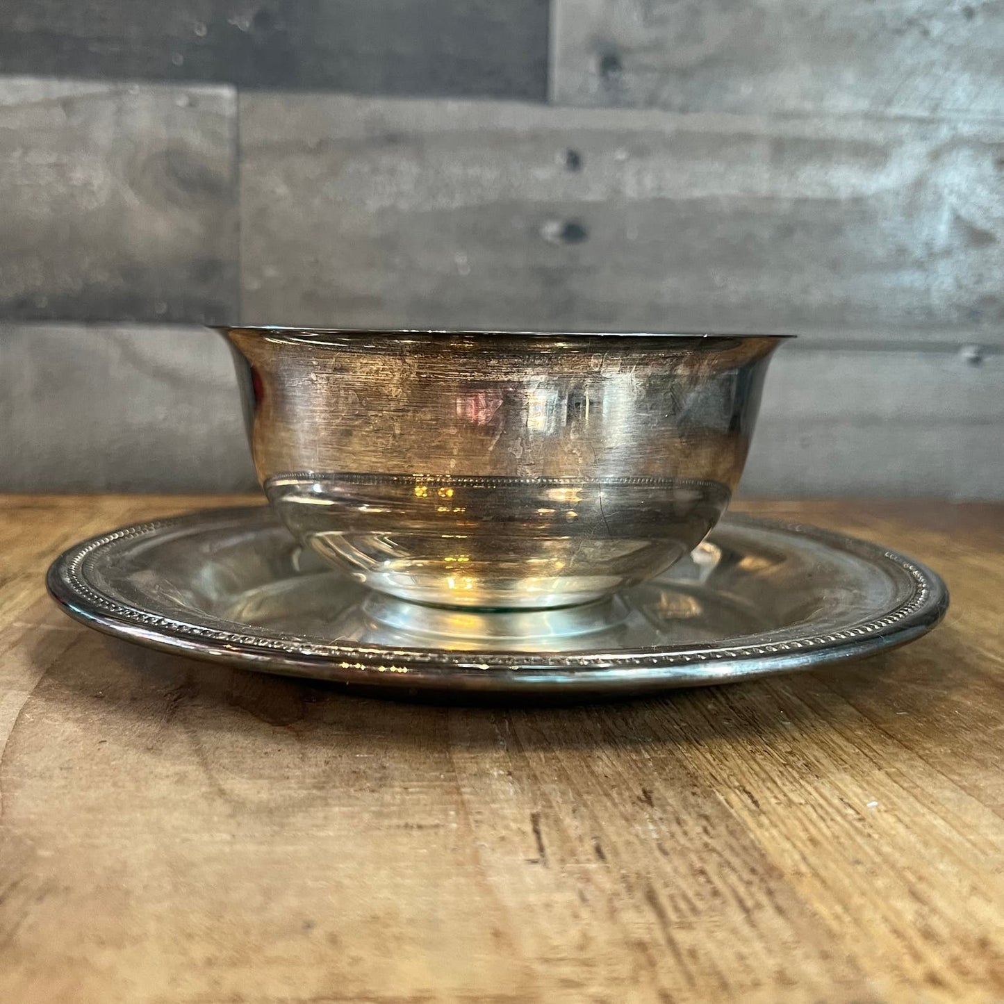 Vintage Oneida Silverplated Bowl with Attached Plate