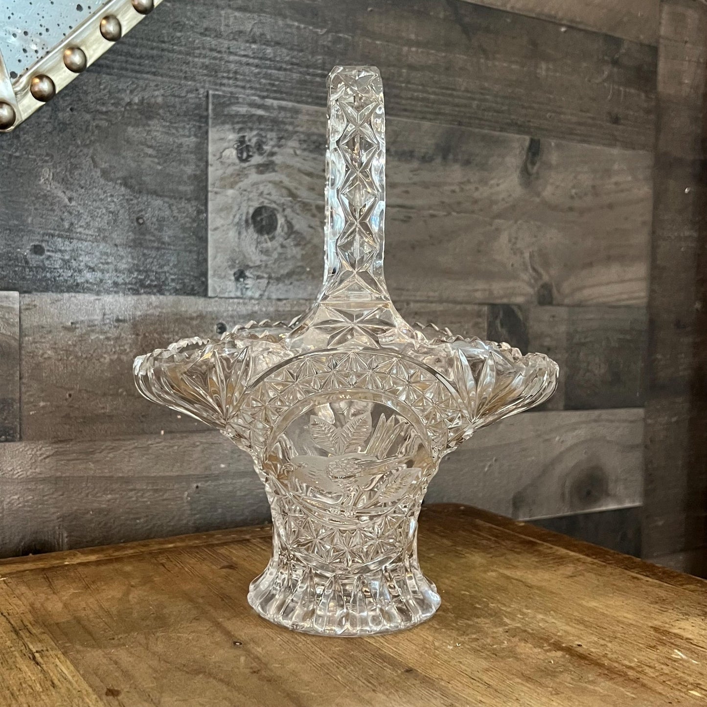 Hofbauer Byrdes Collection Large Crystal Etched Bird Handled Basket