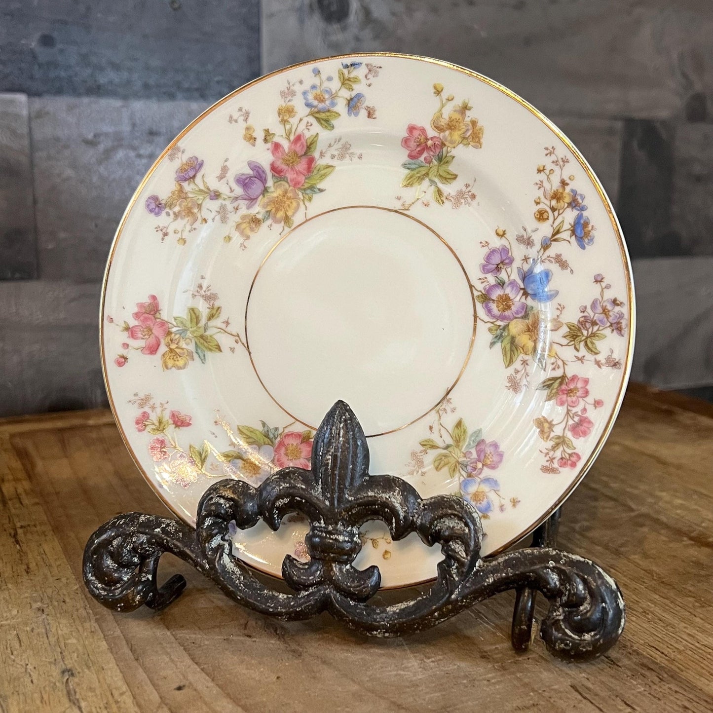 Royal Ivory The Symphony Bread and Butter Plates - Set of 7