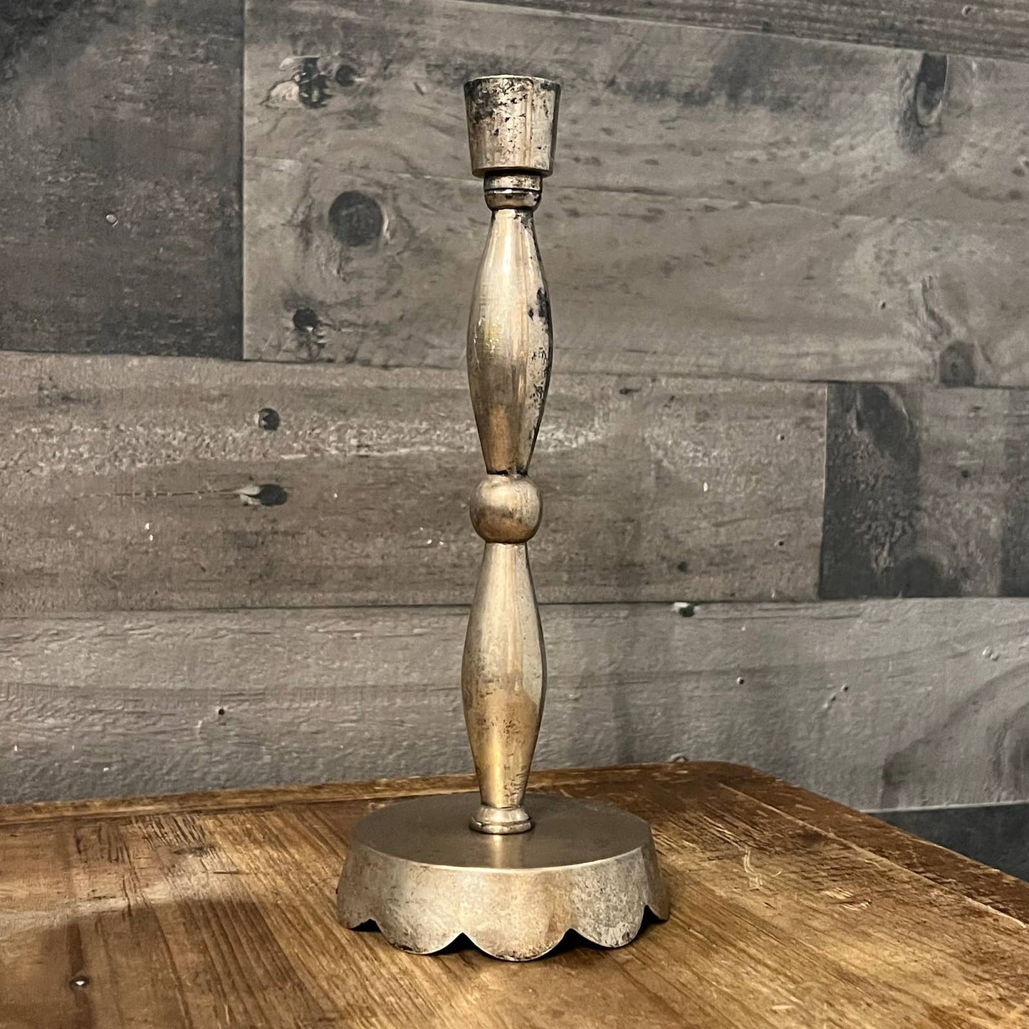Vintage silverplated scallop rim candlestick holder