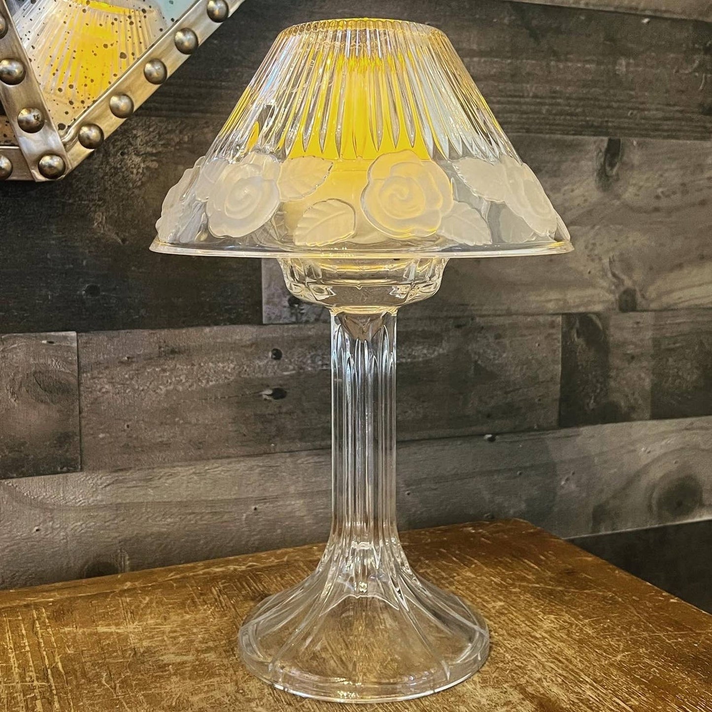 Vintage Royal Limited heavy crystal candle lamp - ribbed