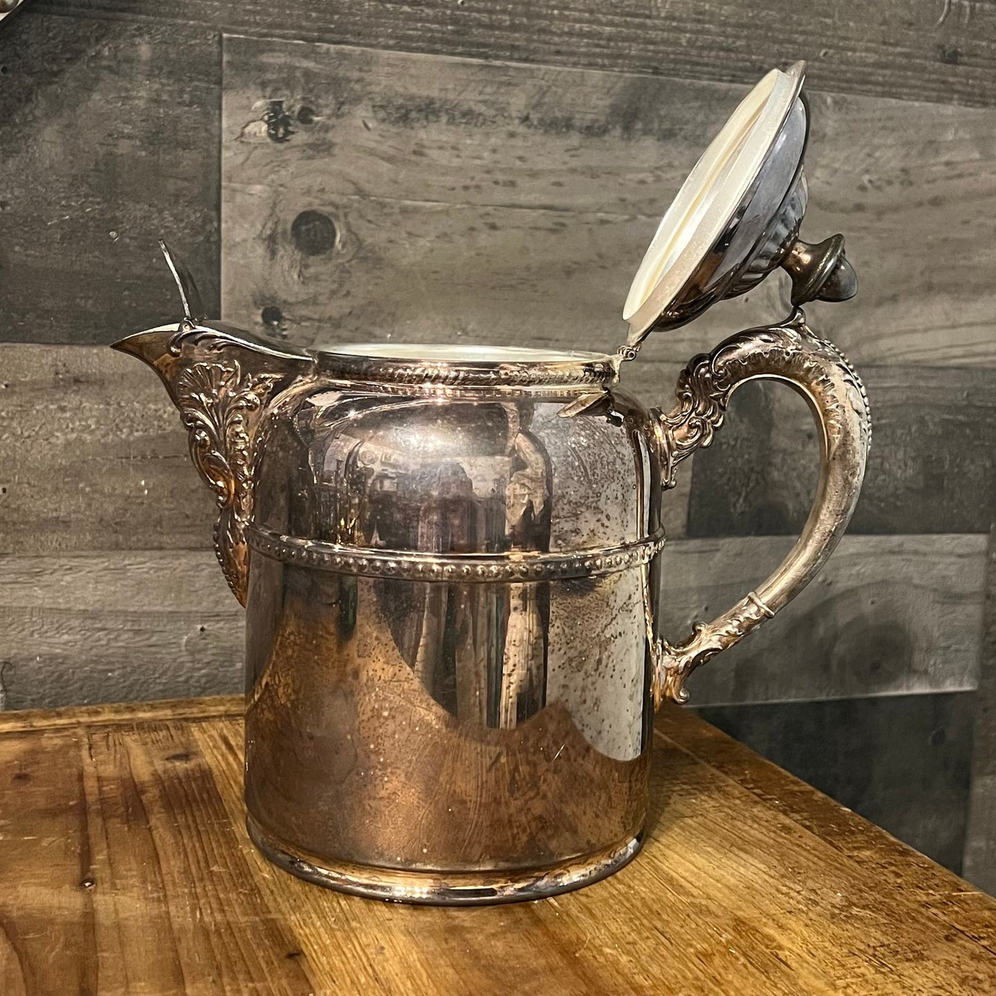 Vintage Silver Tone Teapot / Coffee Pot