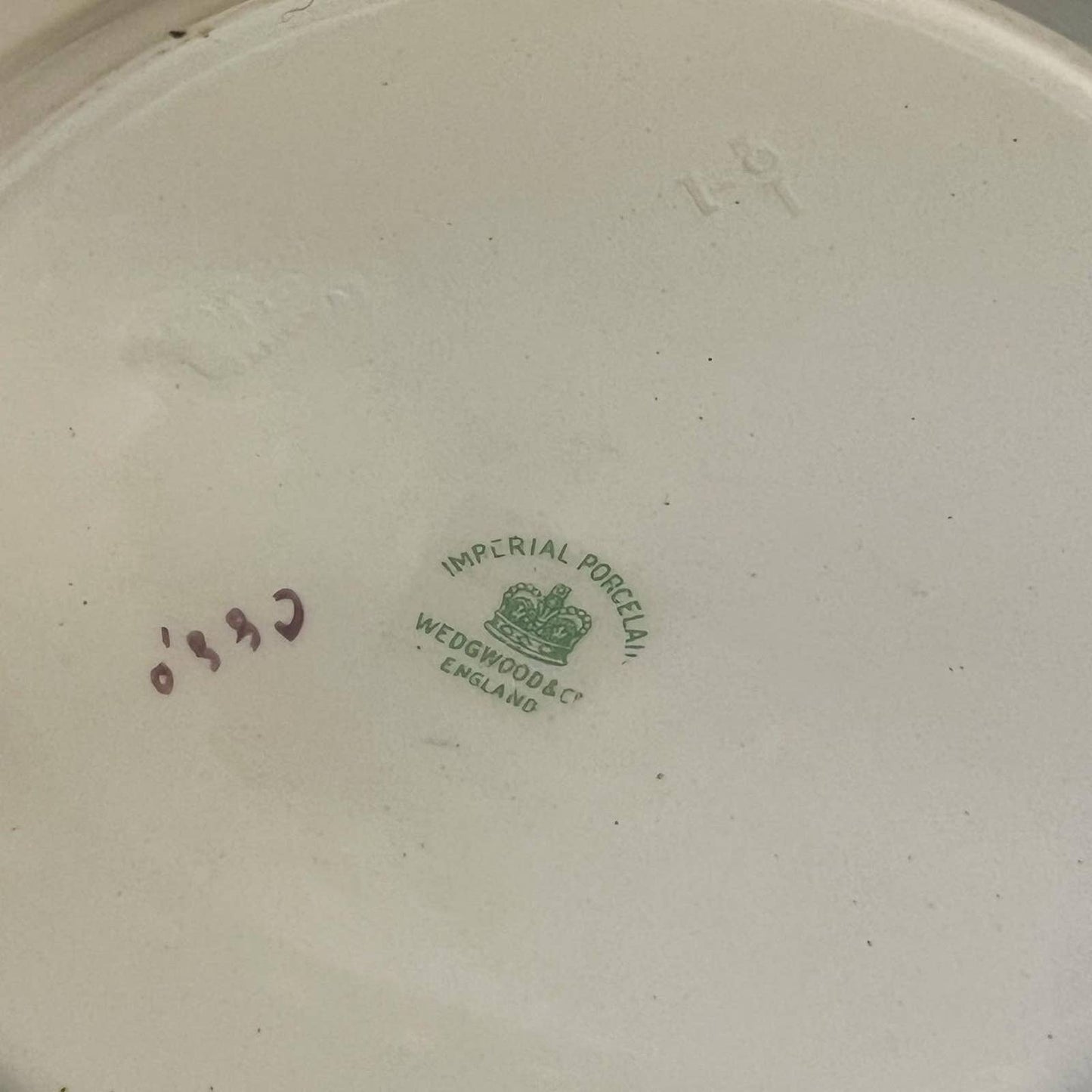 Set of 3 antique Wedgwood octagon green and gold rim flower basket plates