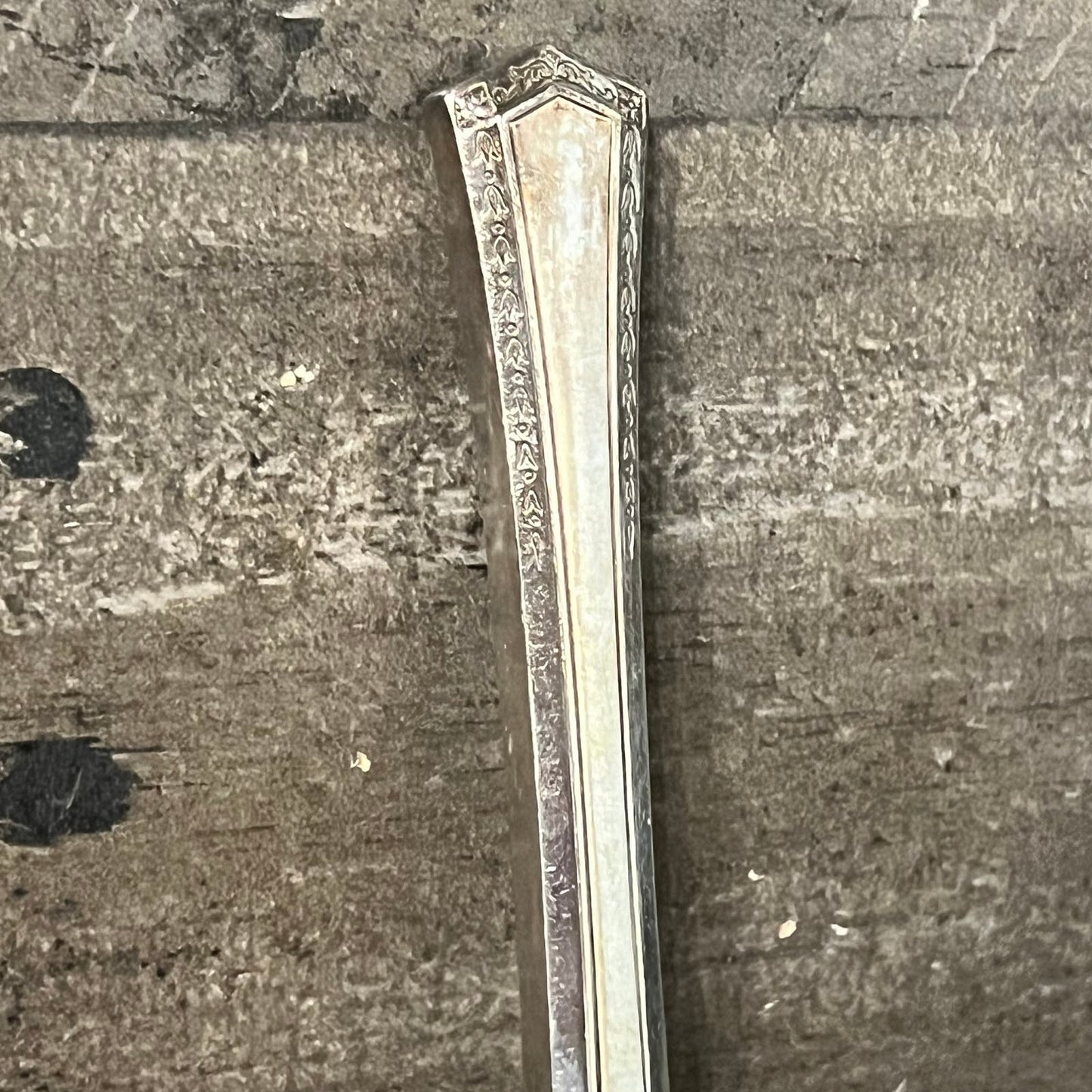 Vintage Universal Silvadium Pie Server
