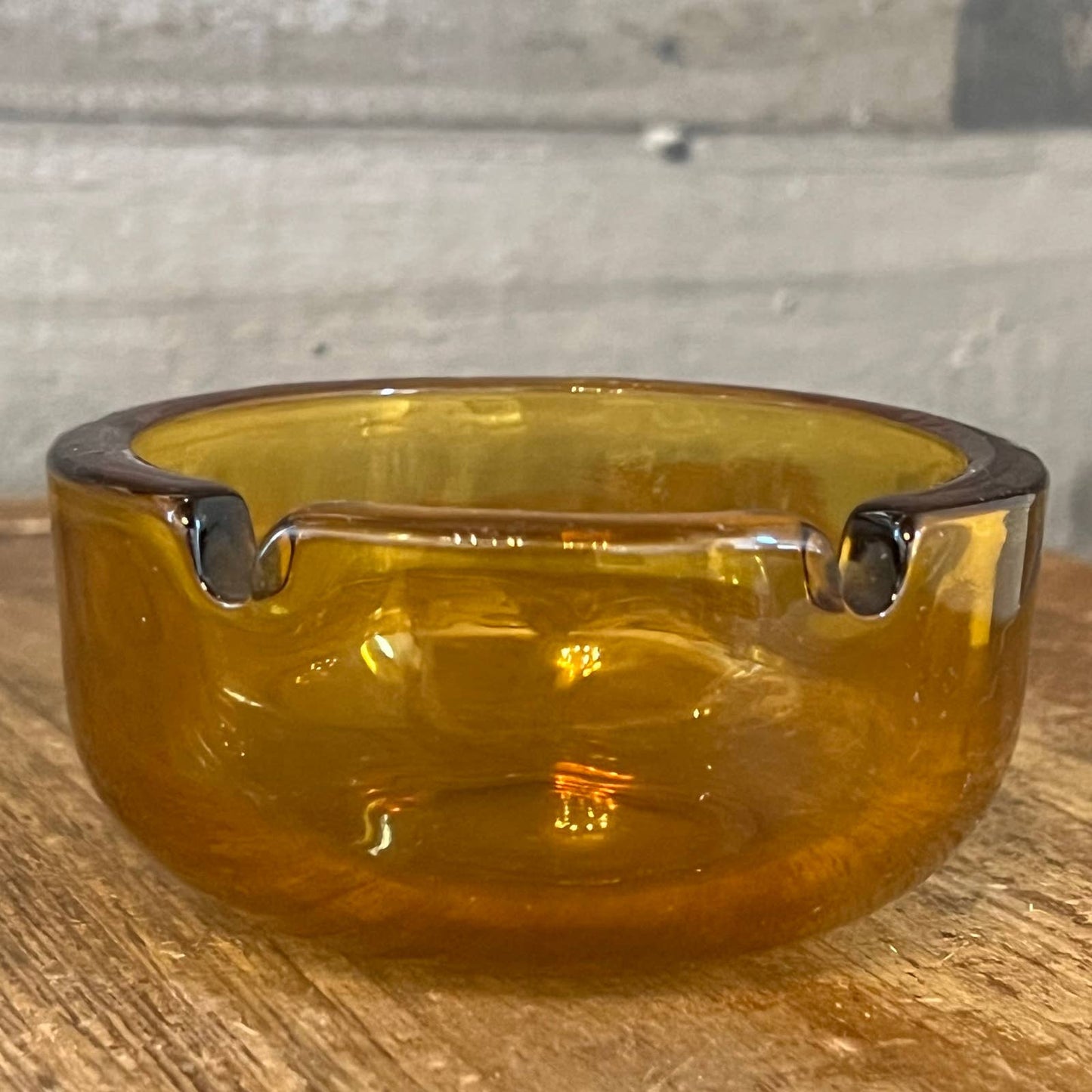 Amber glass 2 slot ashtray