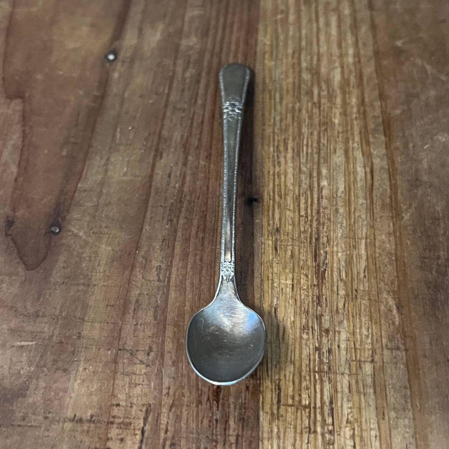 Vintage 1847 Rogers Bros Adorarion pattern silver plate iced tea spoon