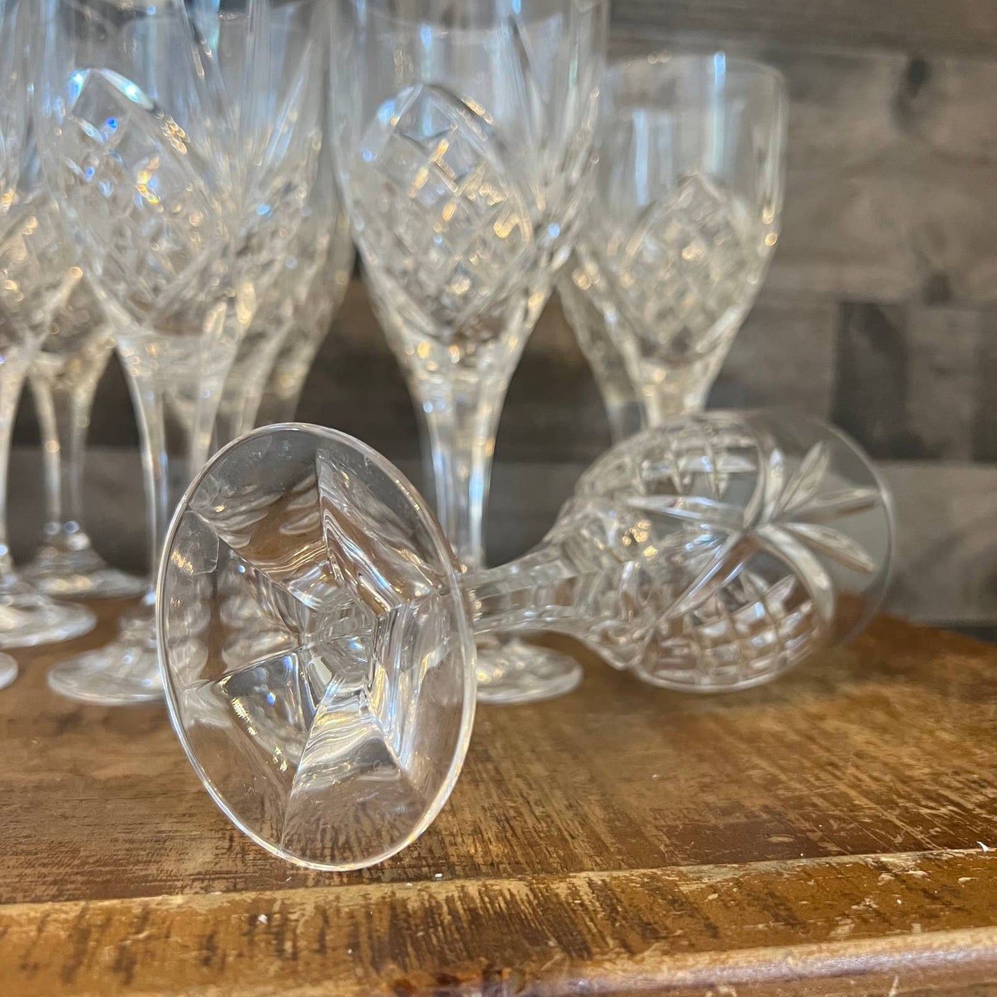 Godinger crystal Dublin pattern wine glasses - 2