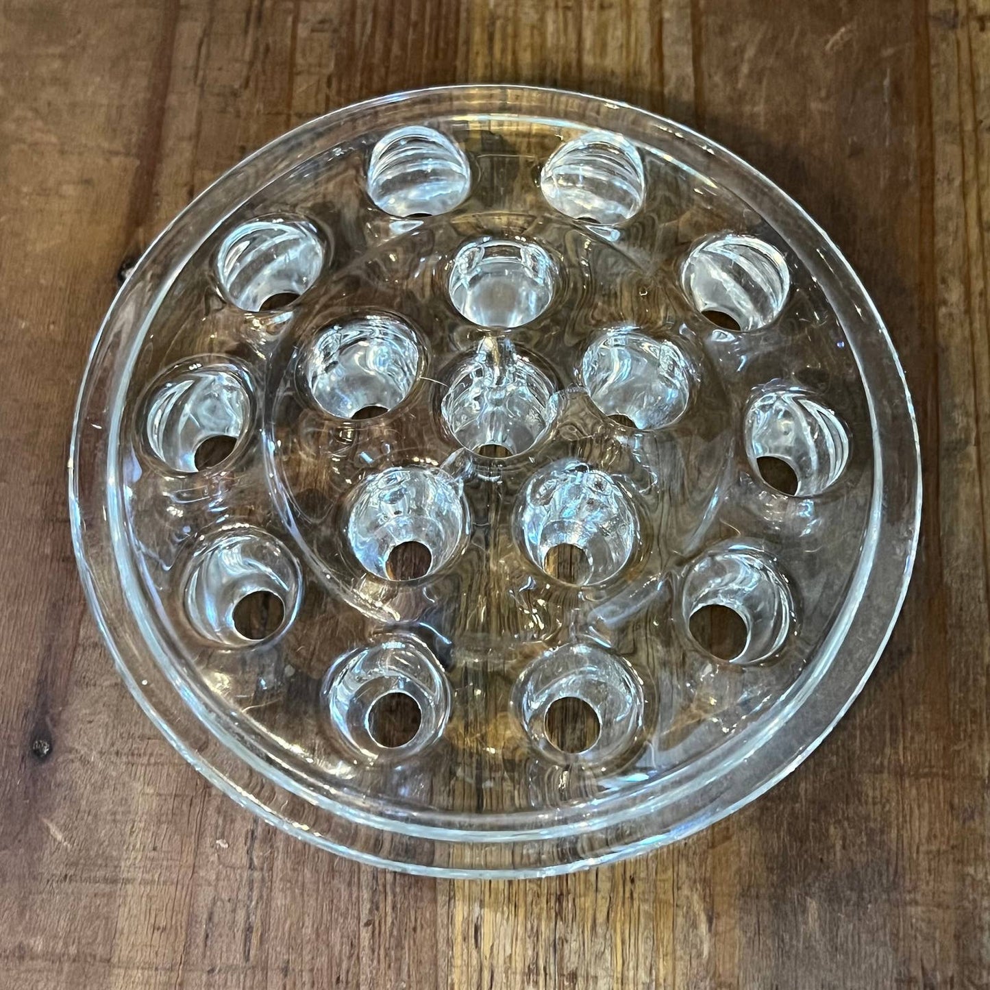 16 hole flower frog - vase insert