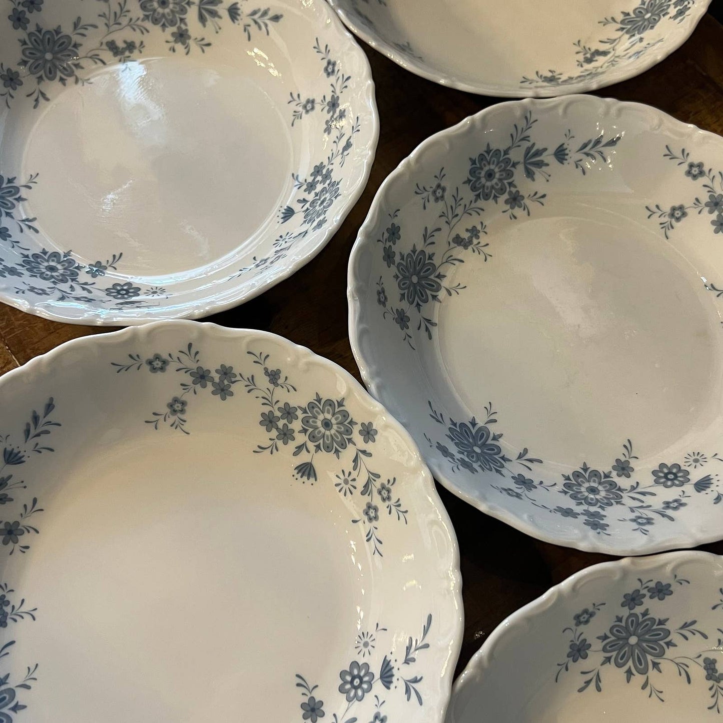 5 Bavarian Blue Christina Porcelain Seldmann Welden coupe bowls