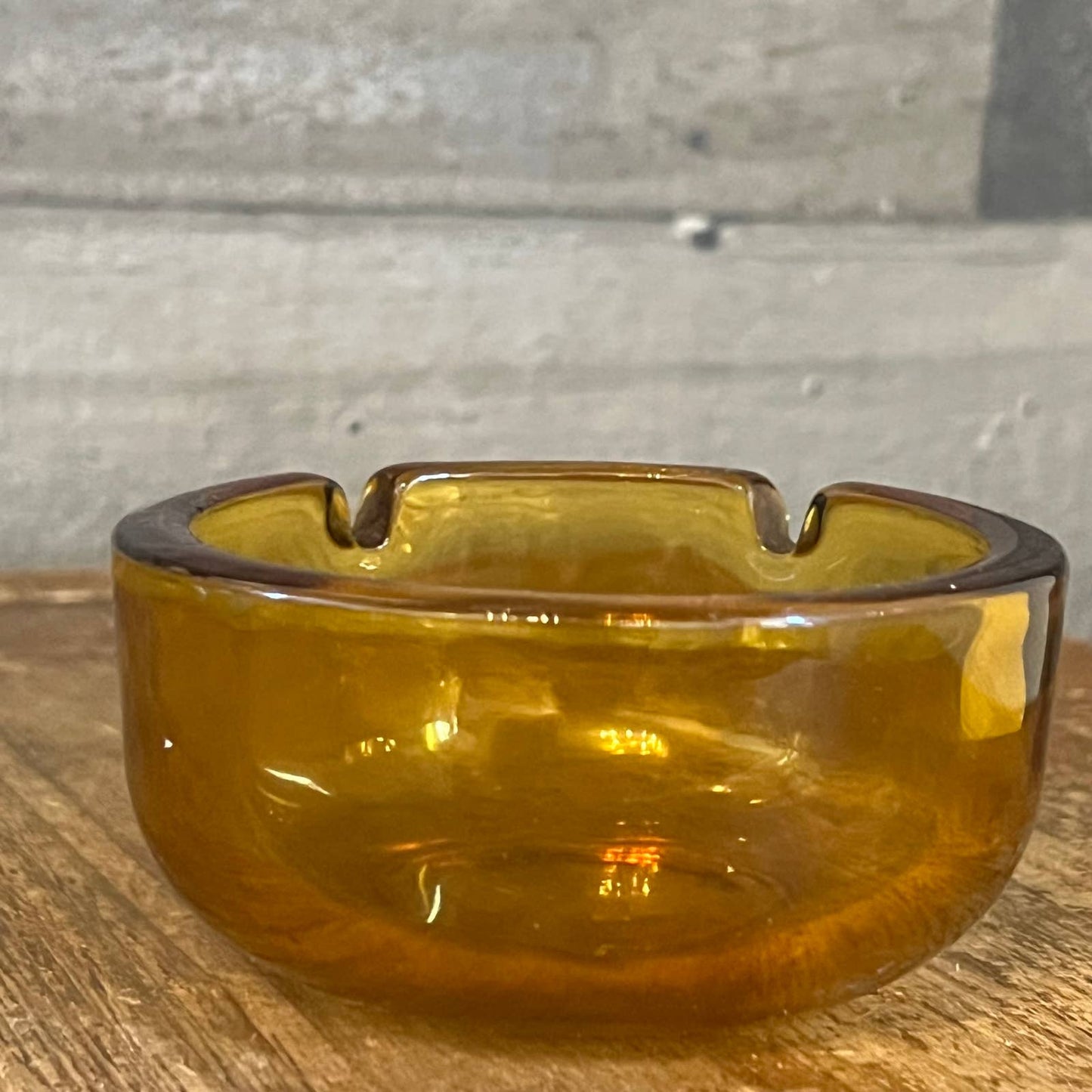 Amber glass 2 slot ashtray
