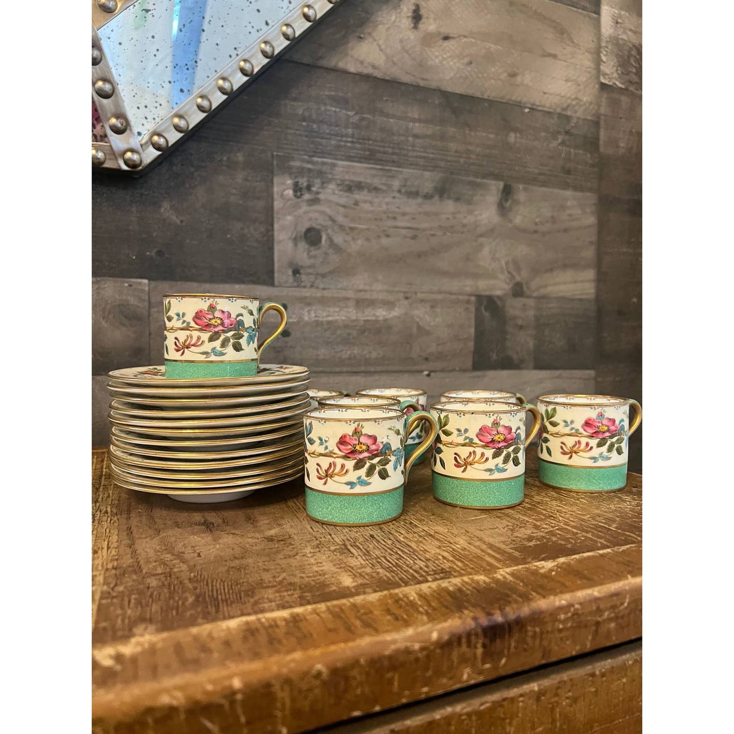 Wedgwood green demitasse floral teacups and saucers - 8 teacups, 12 saucers