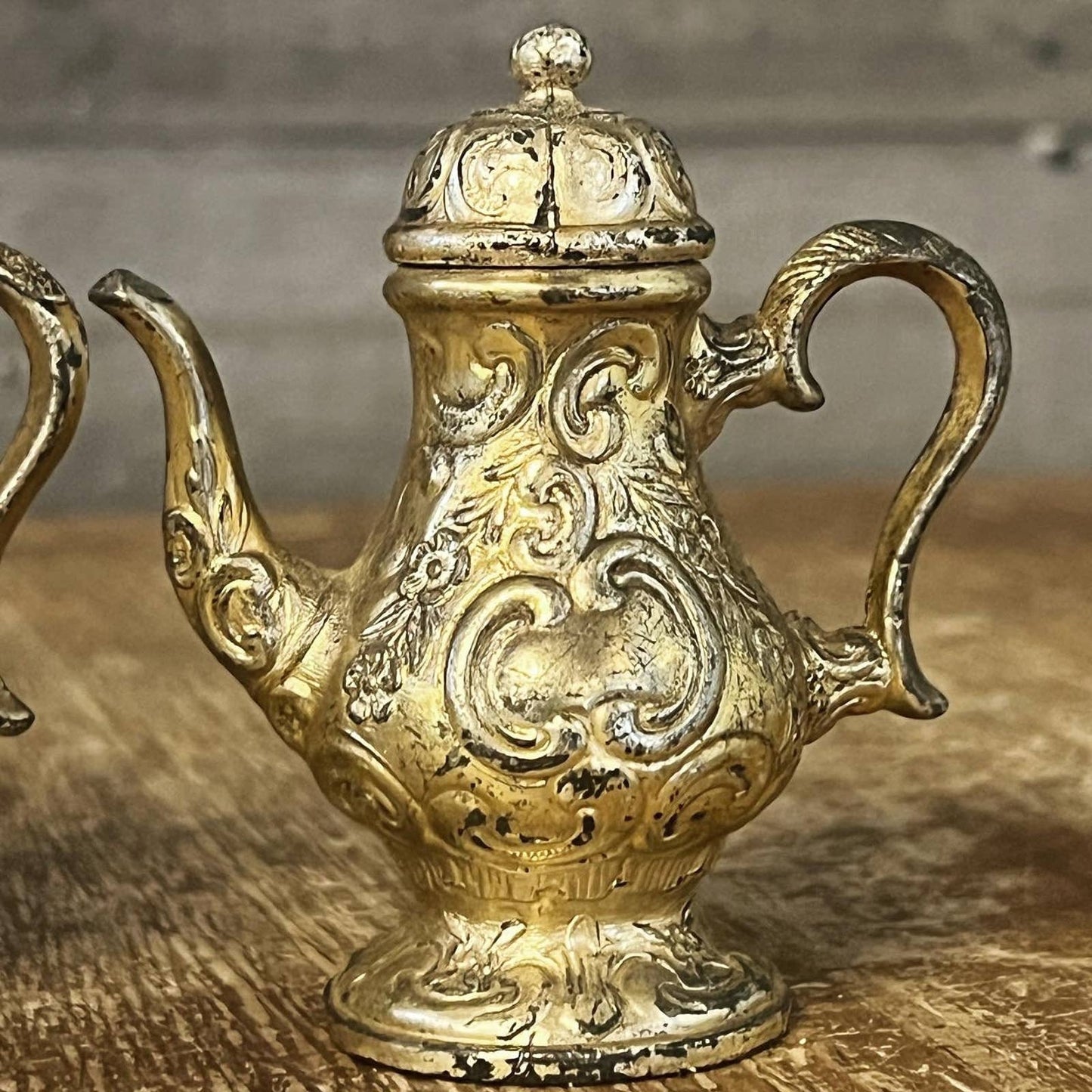 Vintage pair of silverplate teapot salt and pepper shakers - tea kettle shakers