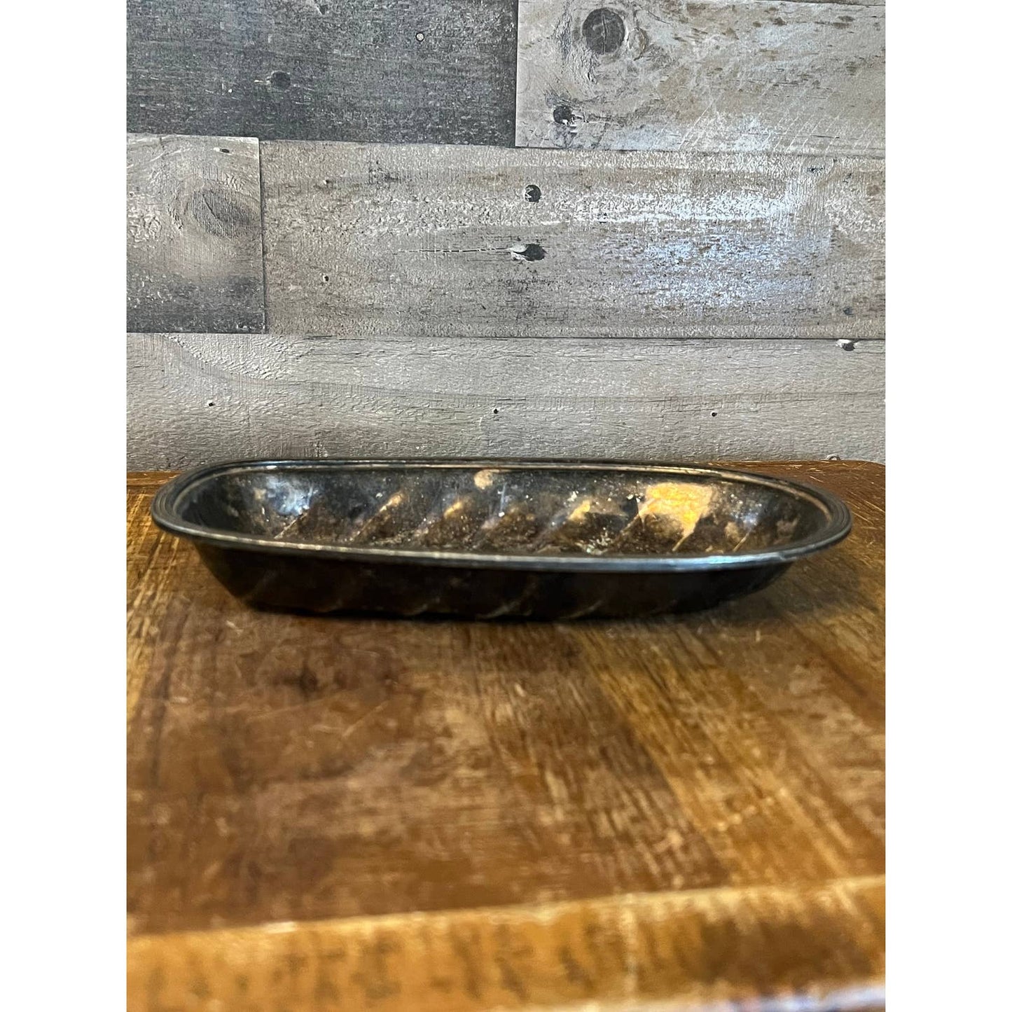 Vintage International Silver Co silver soldered large leaf oval dish