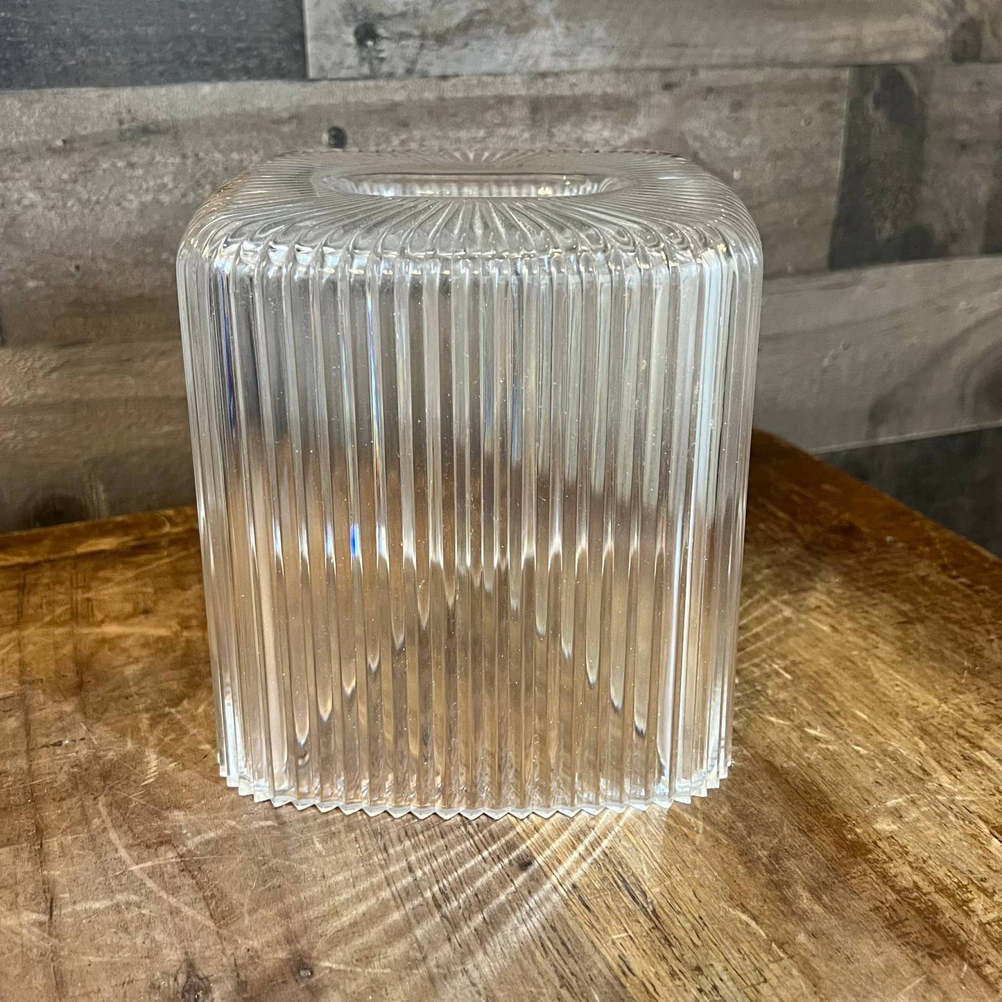 Vintage ribbed lucite tissue box cover