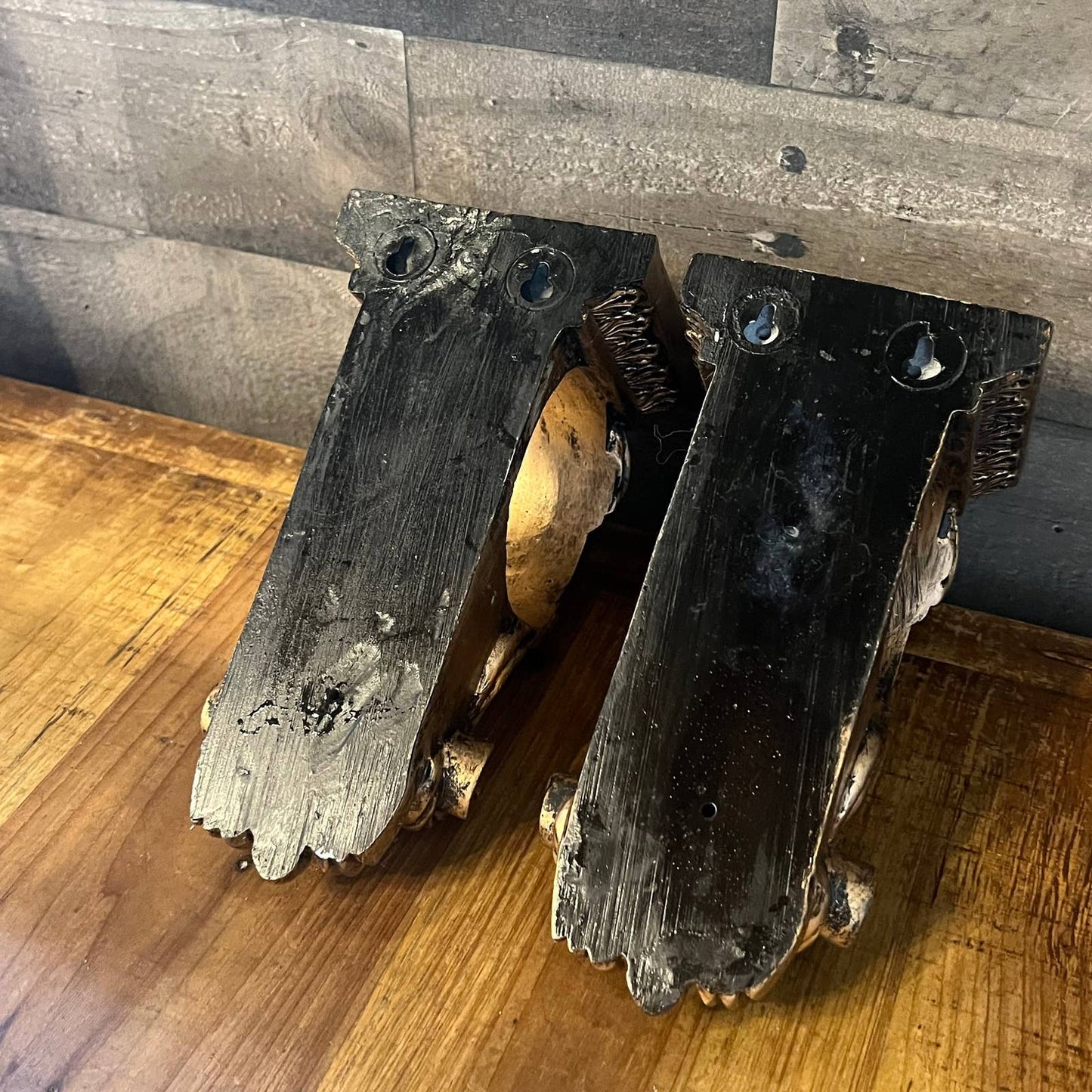 Aged bronze color curtain drapery holder wall sconce corbel pair