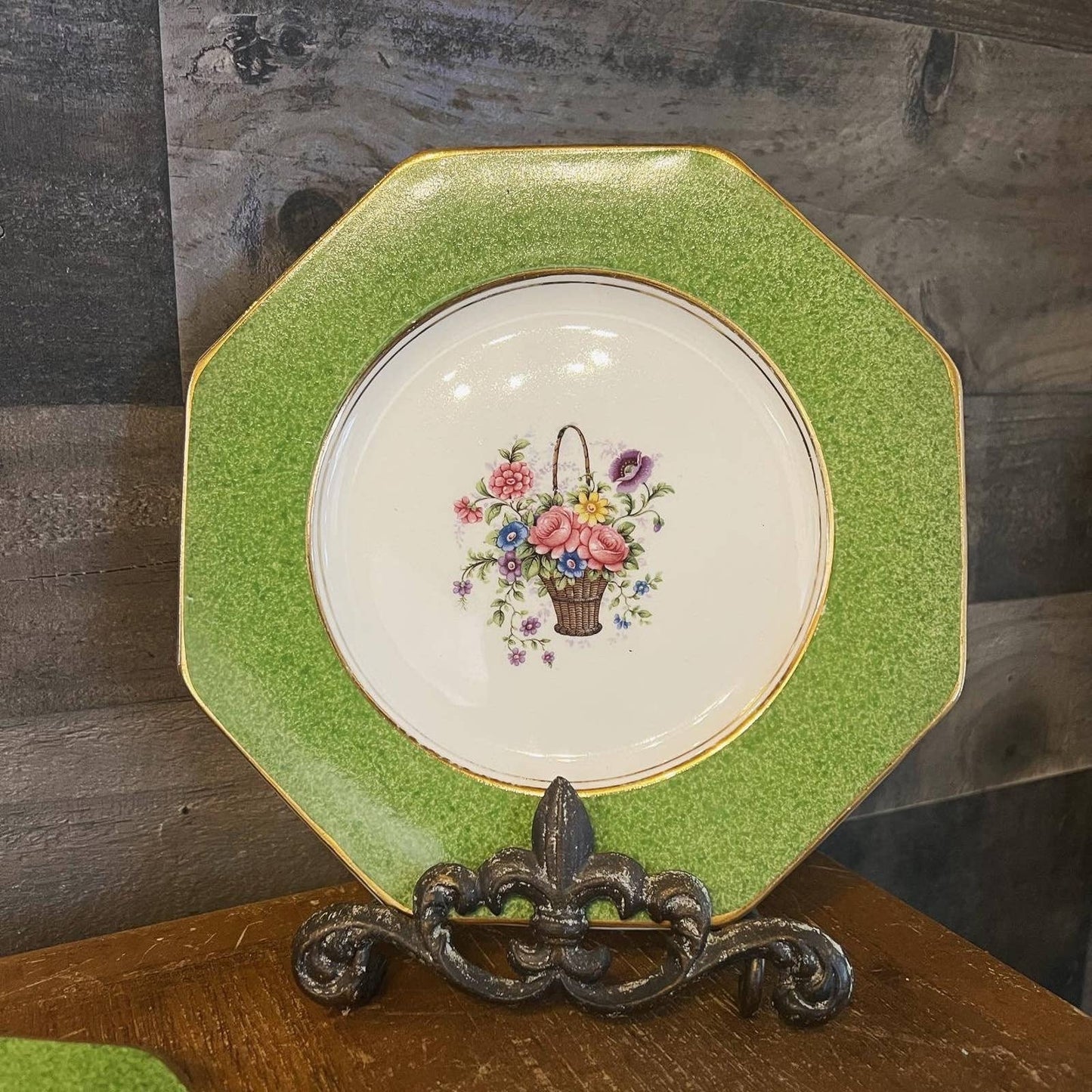 Set of 3 antique Wedgwood octagon green and gold rim flower basket plates