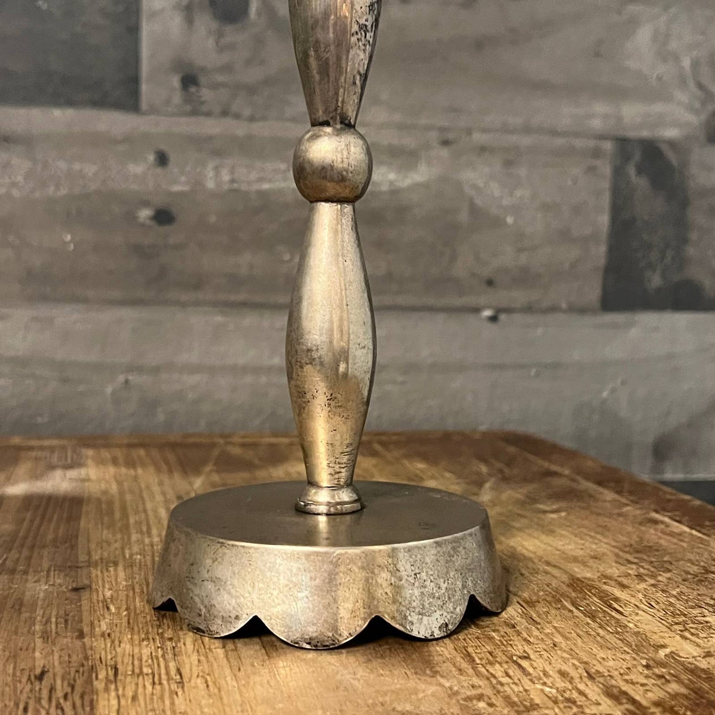 Vintage silverplated scallop rim candlestick holder