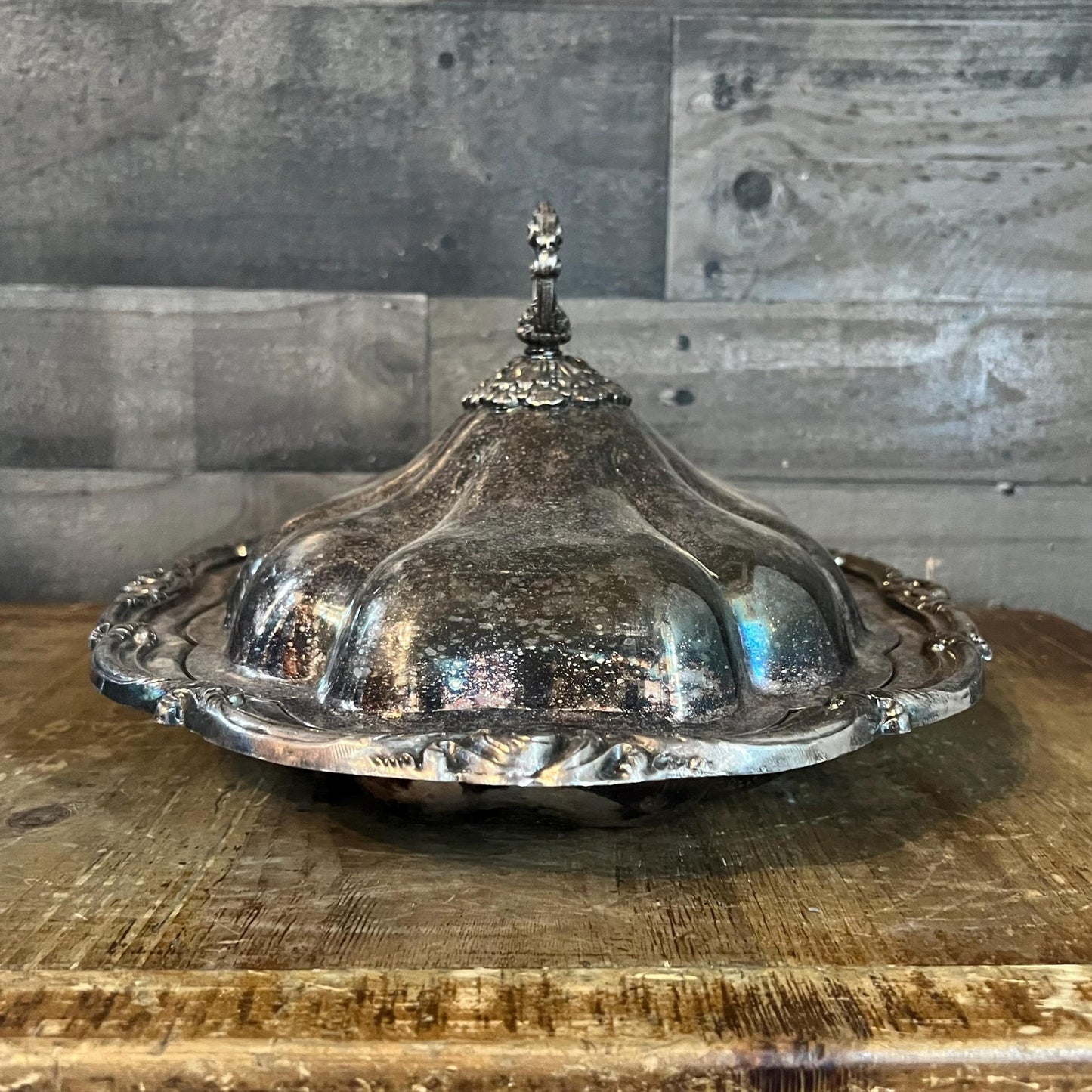 Silverplated Old English Reproduction Oval Lidded Serving Dish Warming Chafing Dish