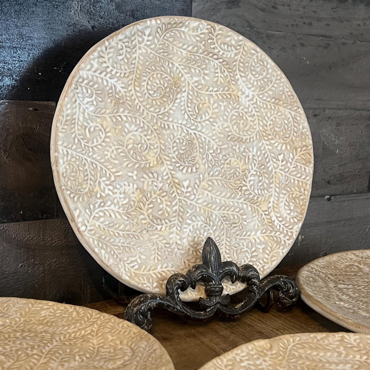 Embossed Ivy Leaf Cream Color Plates - Set of 4