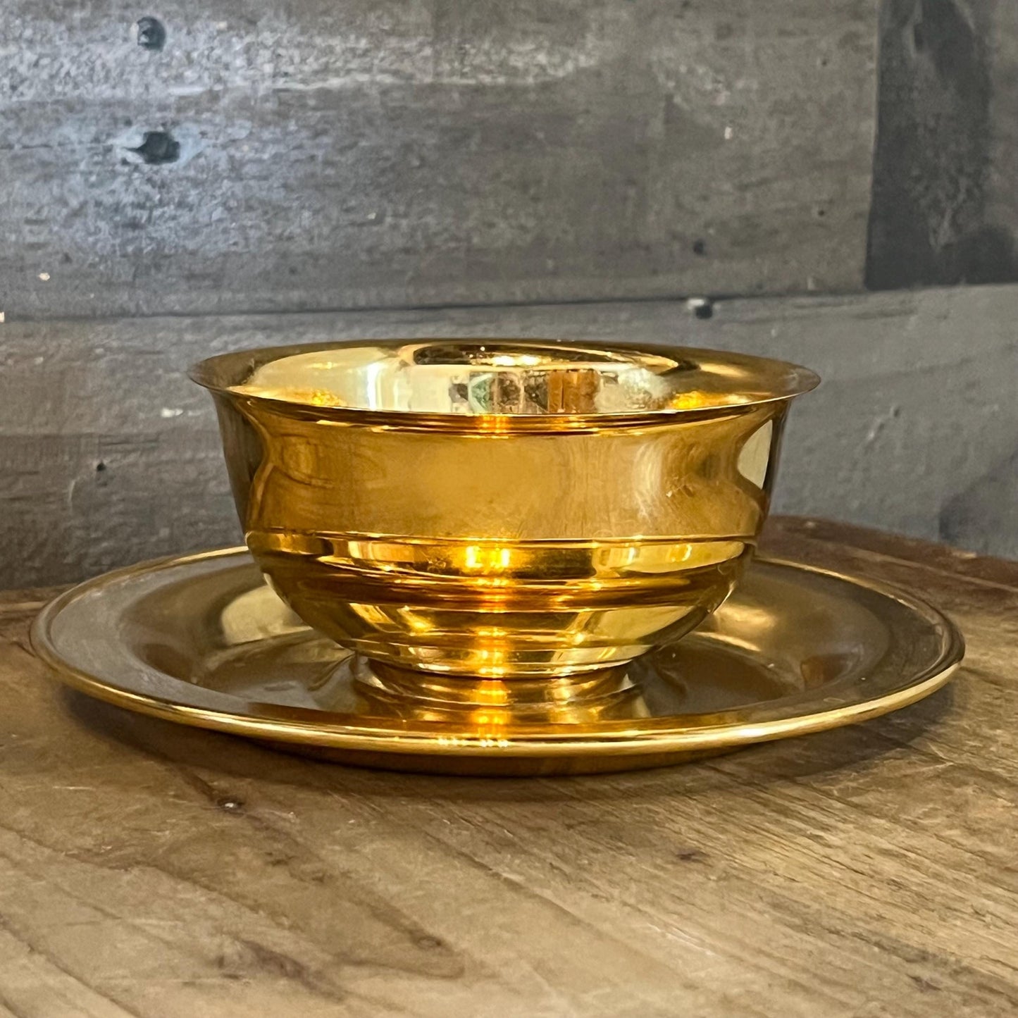 Vintage Tudor Oneida Brass Gold Tone Bowl with Attached Underplate