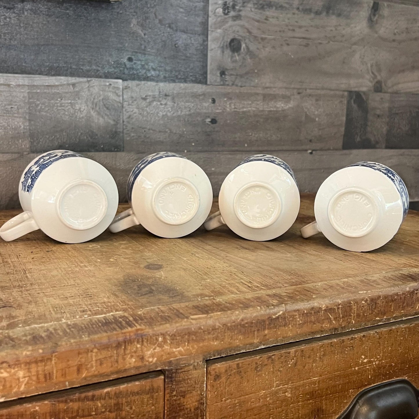 Churchill England Blue Willow Tea Cups - Set of 4
