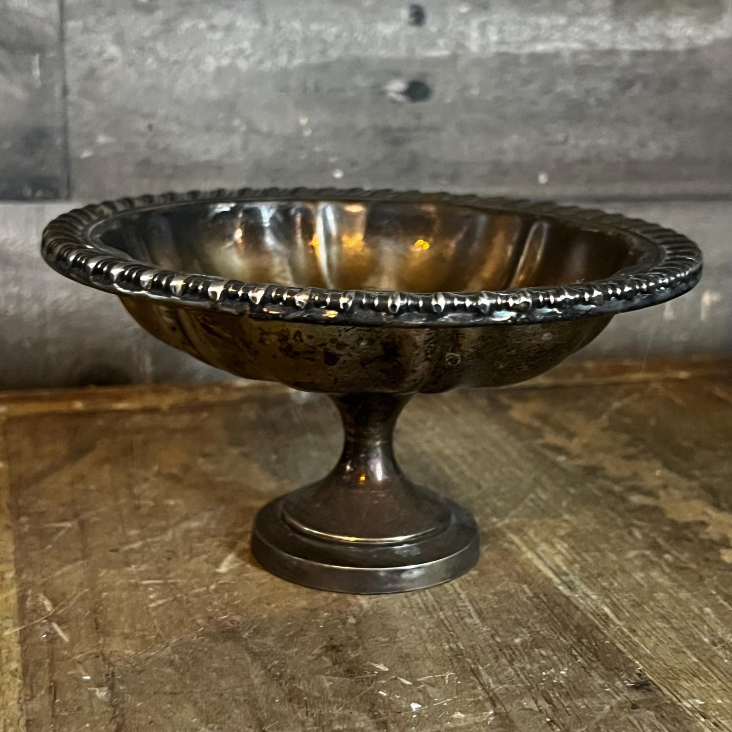 Vintage Oneida Silversmiths Silverplated Compote Pedestal Bowl