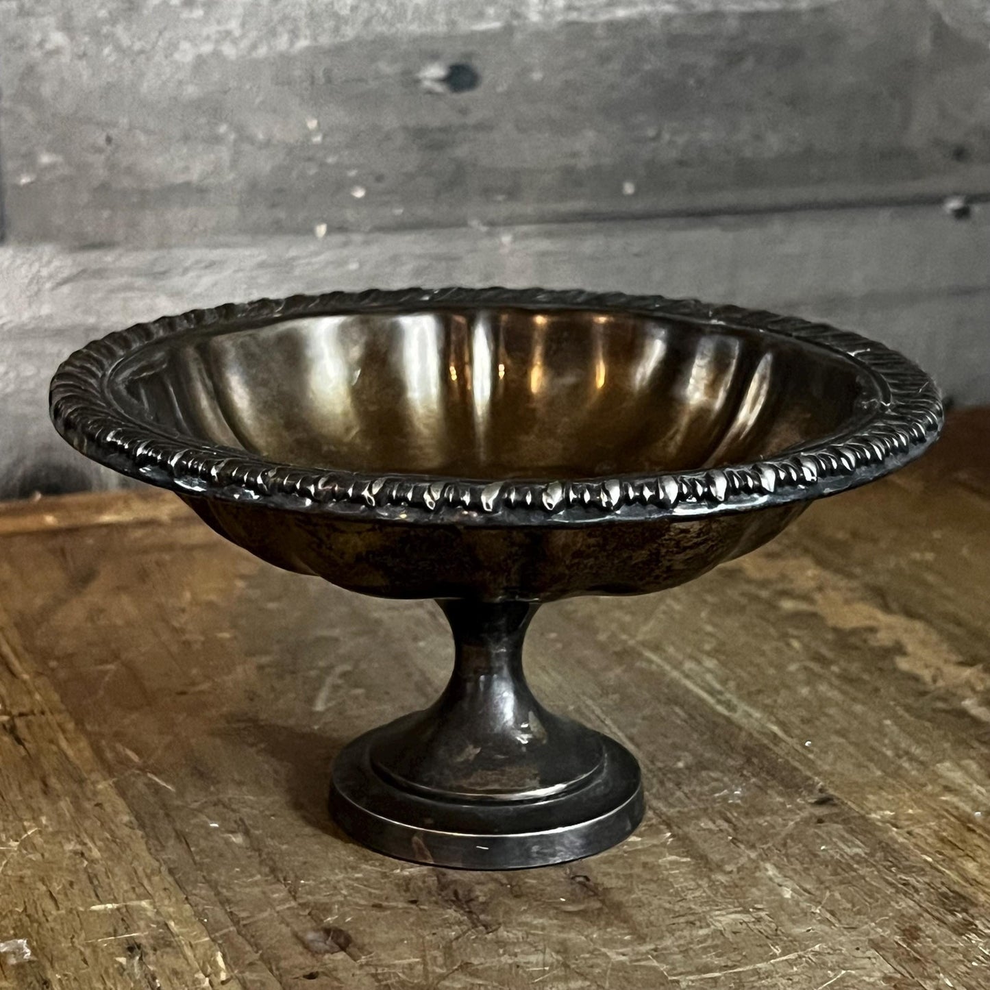 Vintage Oneida Silversmiths Silverplated Compote Pedestal Bowl