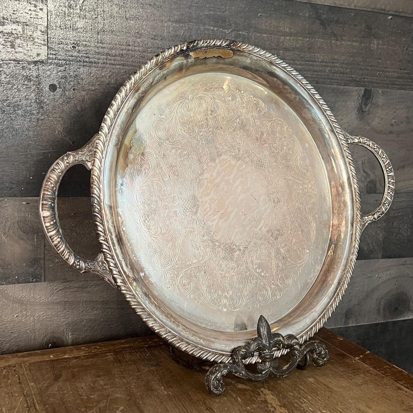 Vintage Rogers & Bro Made By The International Silver Co Round Silverplated Handled Serving Tray
