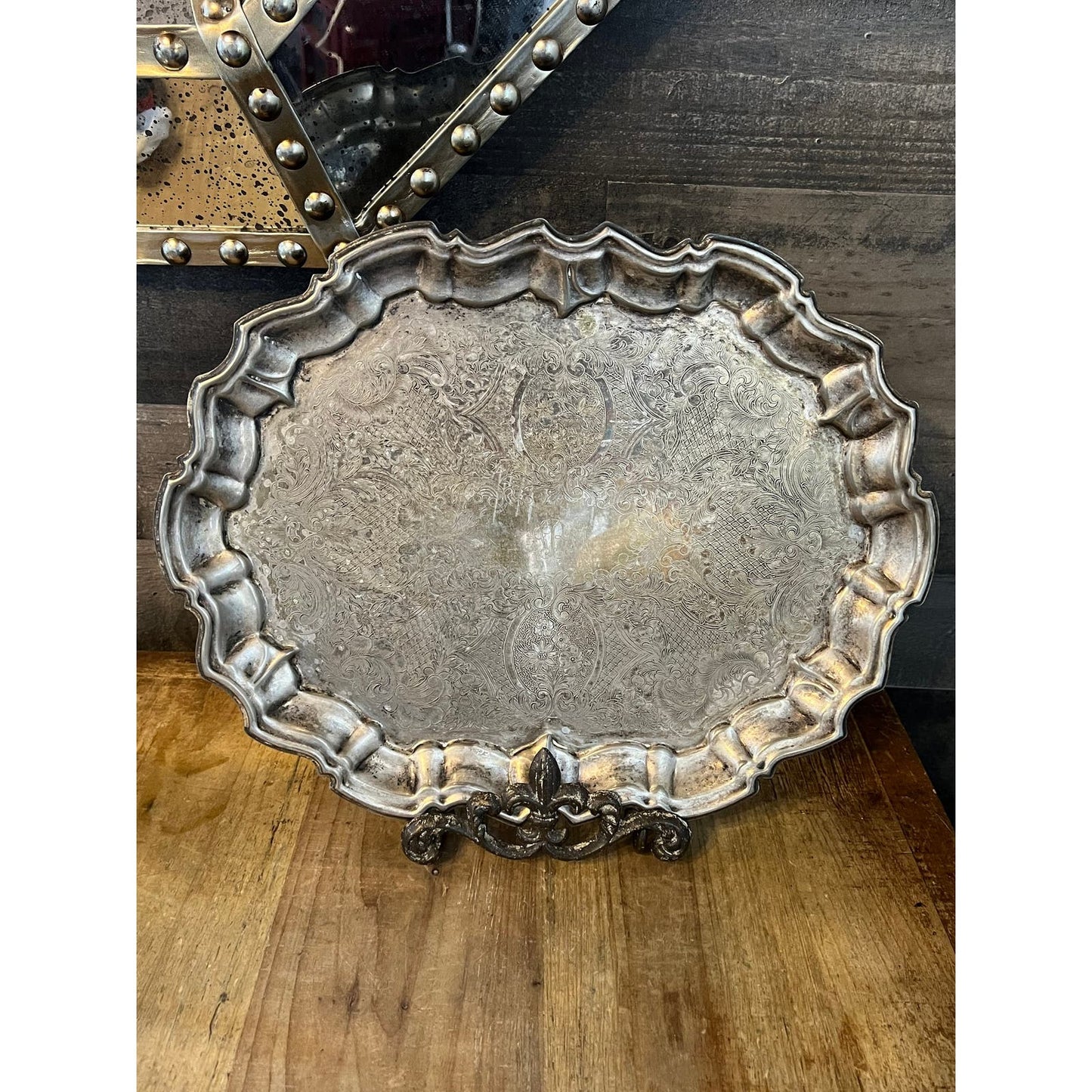 Vintage Leonard Silverplate Oval Scalloped Scroll Rim Footed Serving Tray